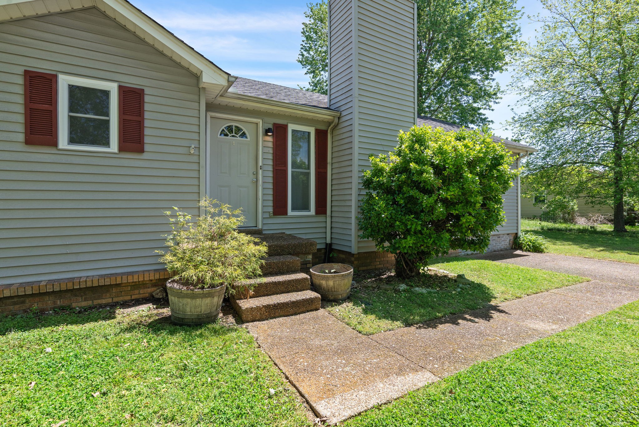 1005 Dortch Ln