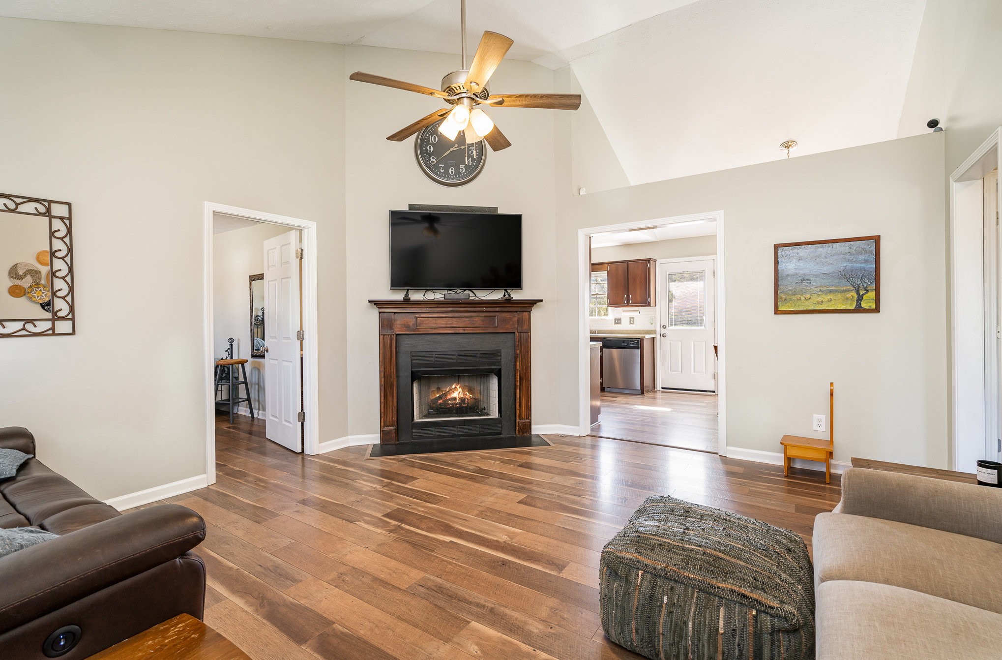 306 Summit Pt