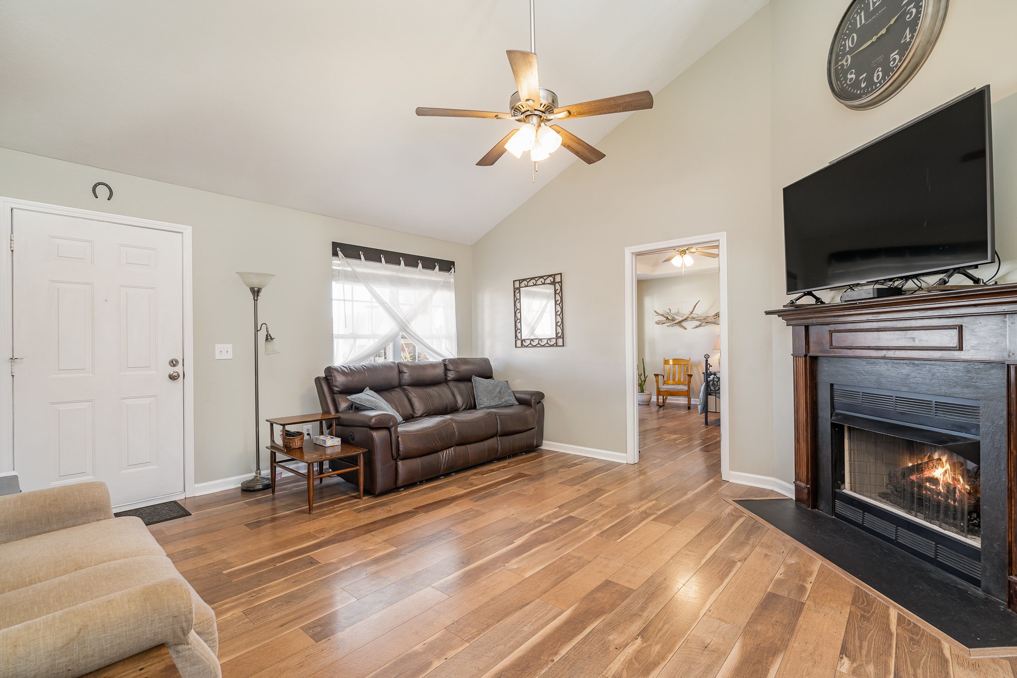 306 Summit Pt