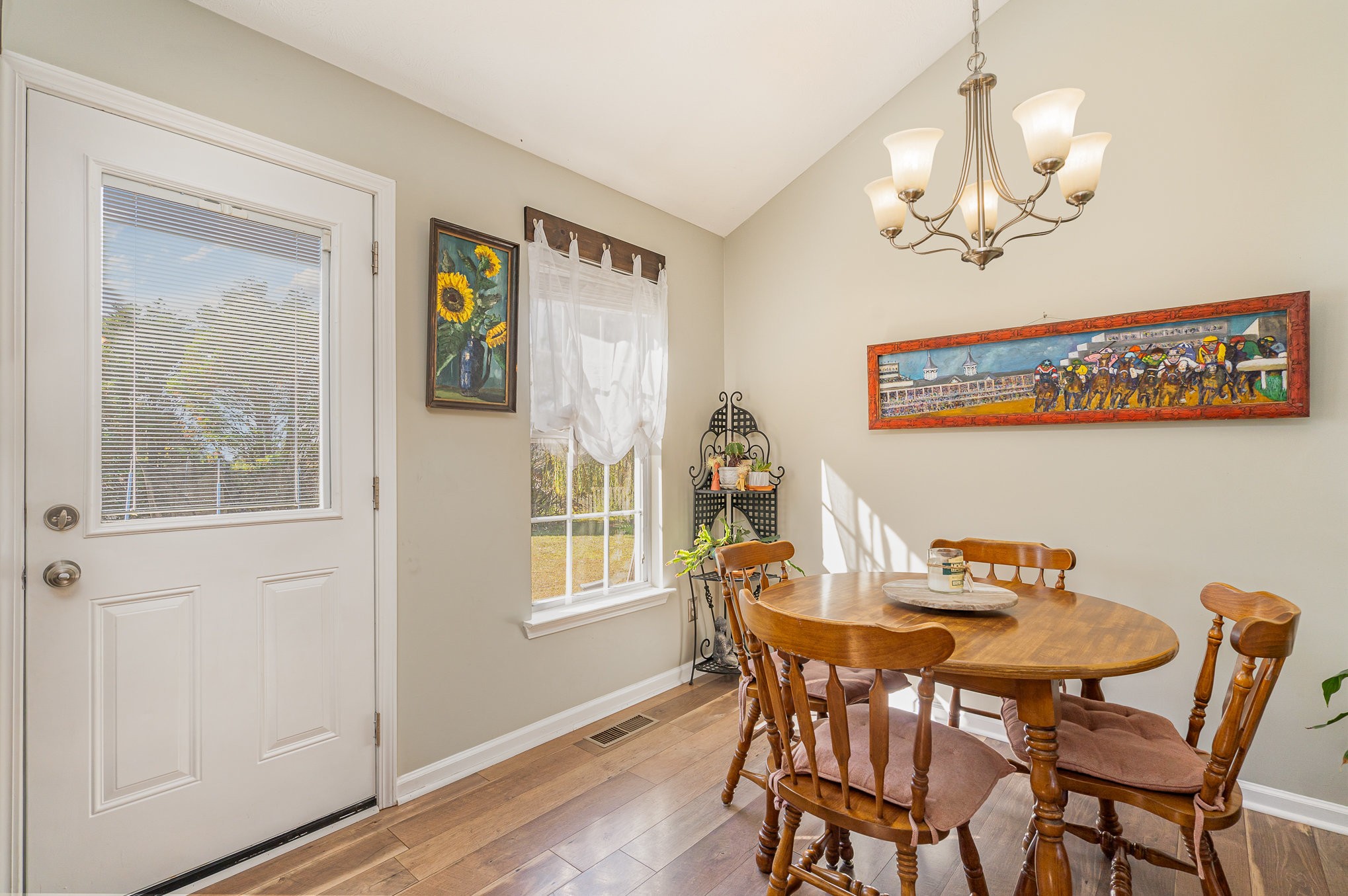 306 Summit Pt