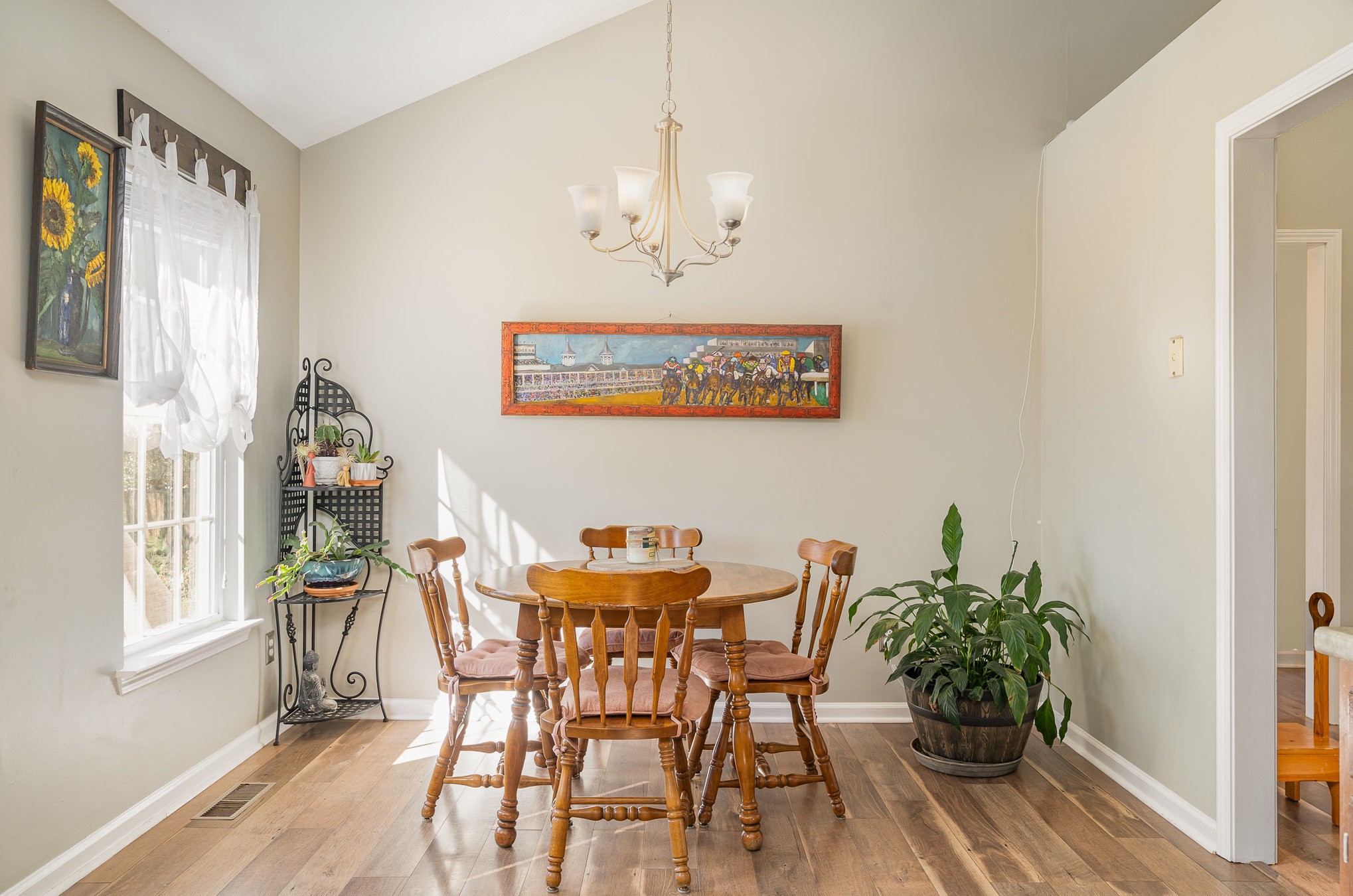 306 Summit Pt