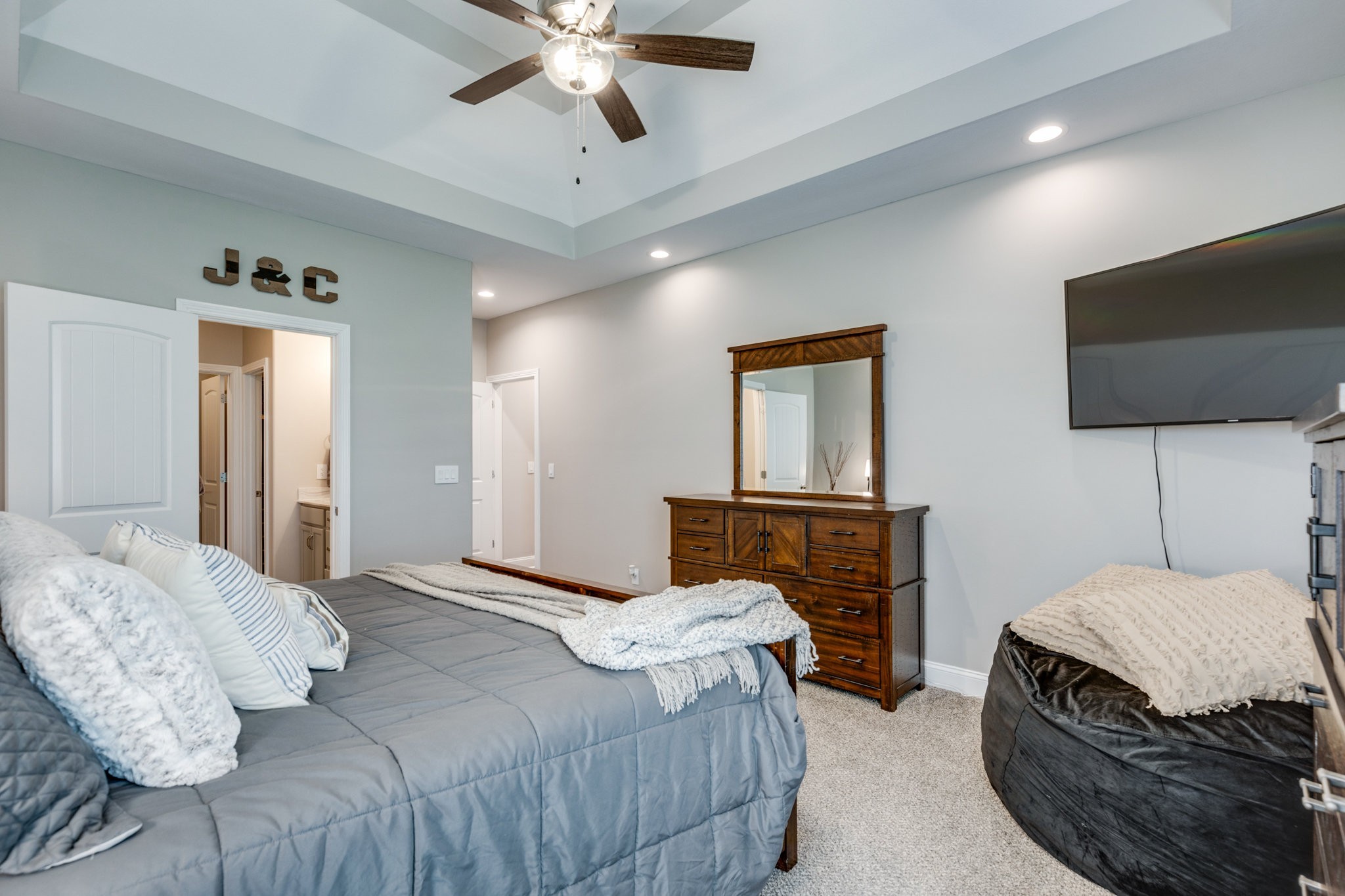 594 Bumblebee Way