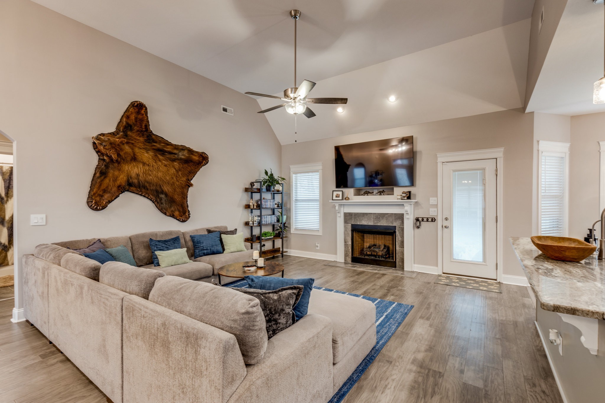 594 Bumblebee Way