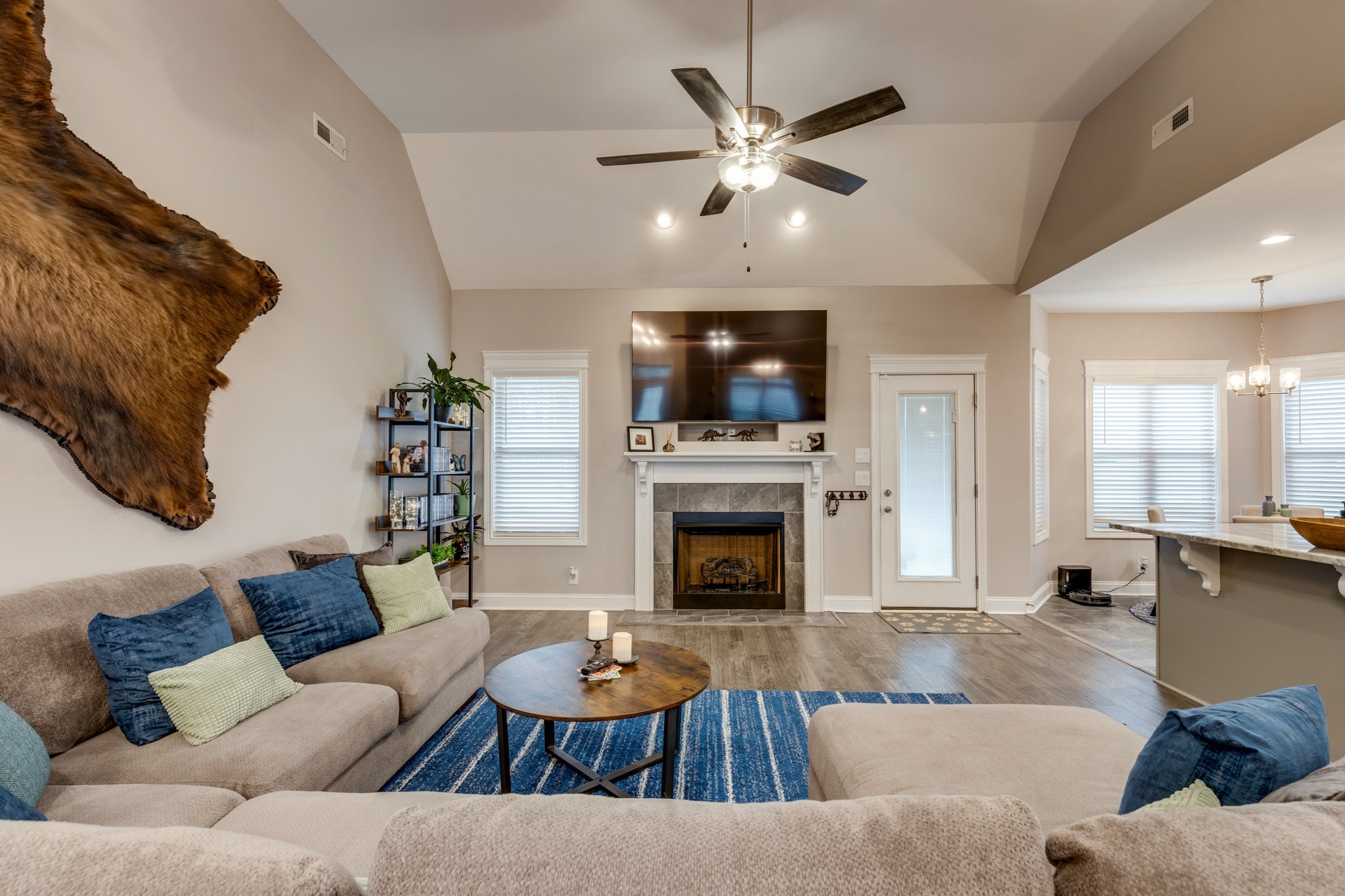 594 Bumblebee Way
