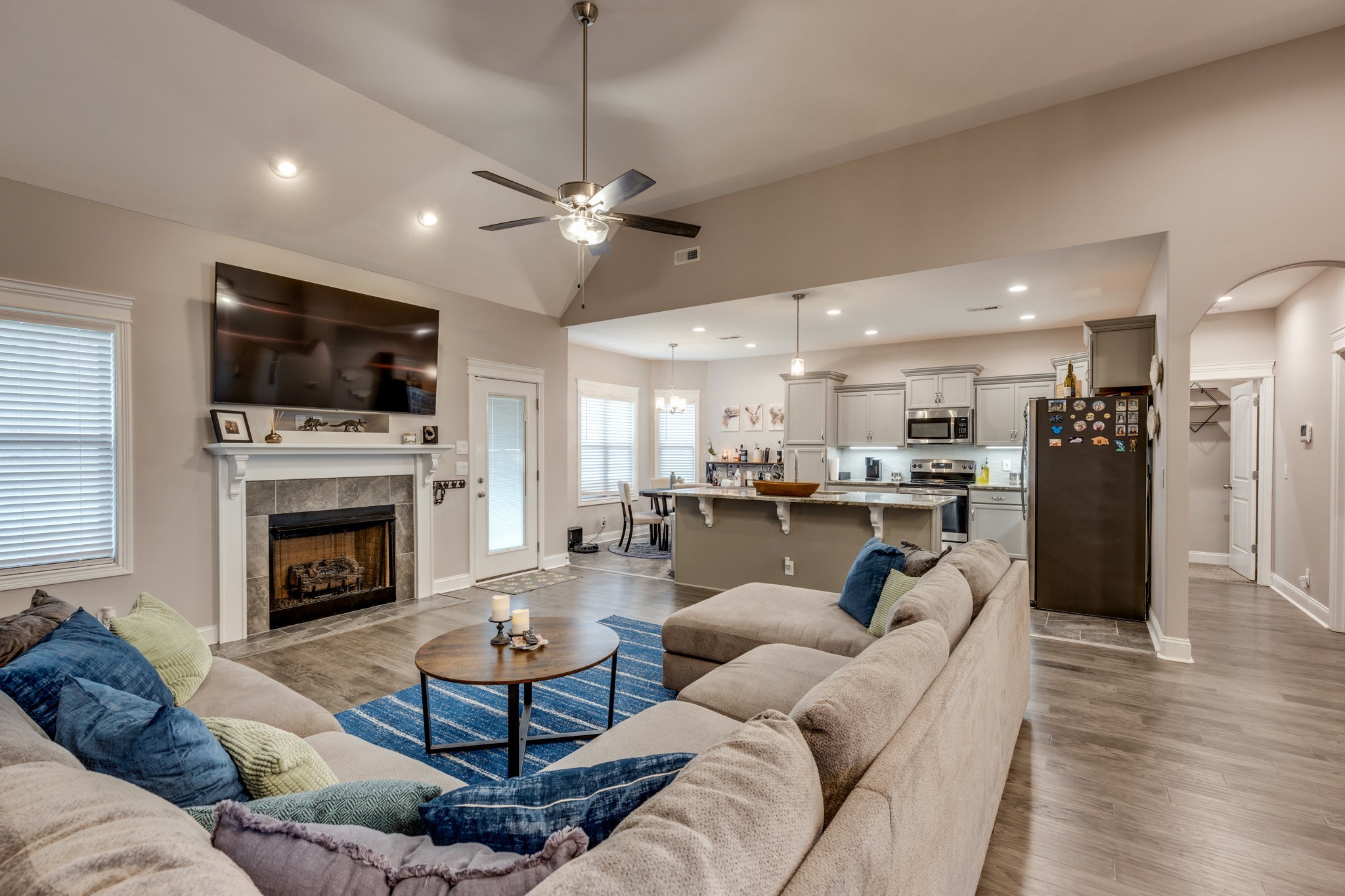 594 Bumblebee Way