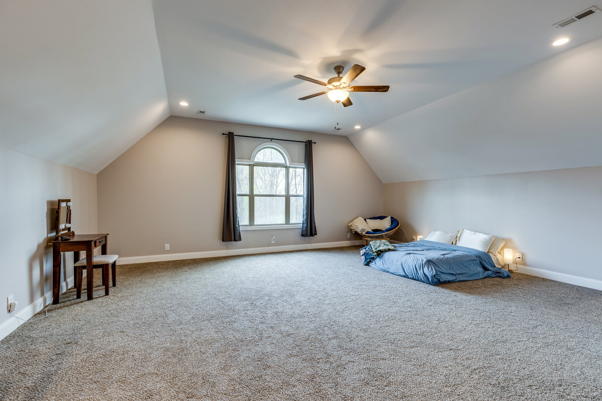 594 Bumblebee Way