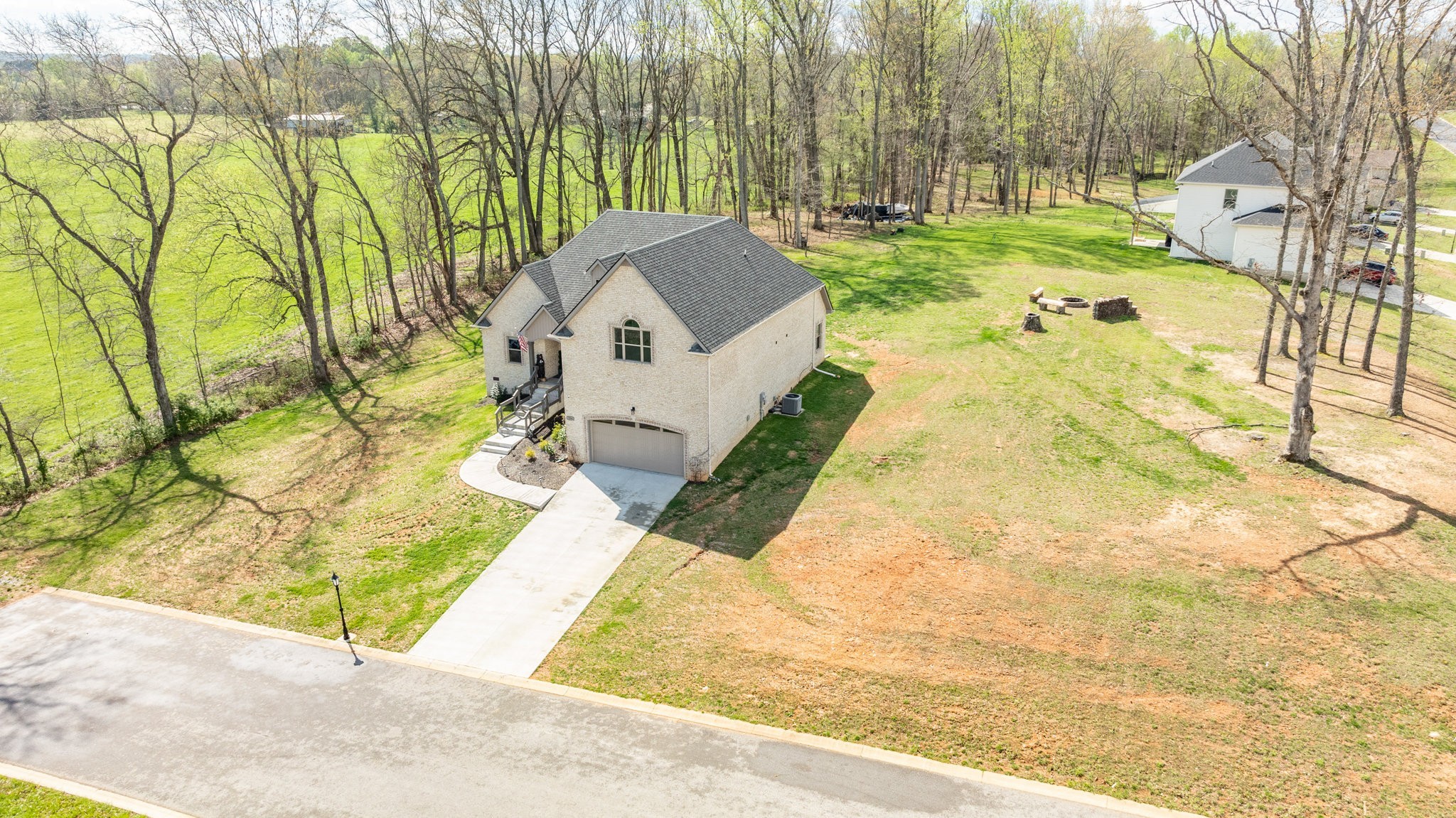 594 Bumblebee Way