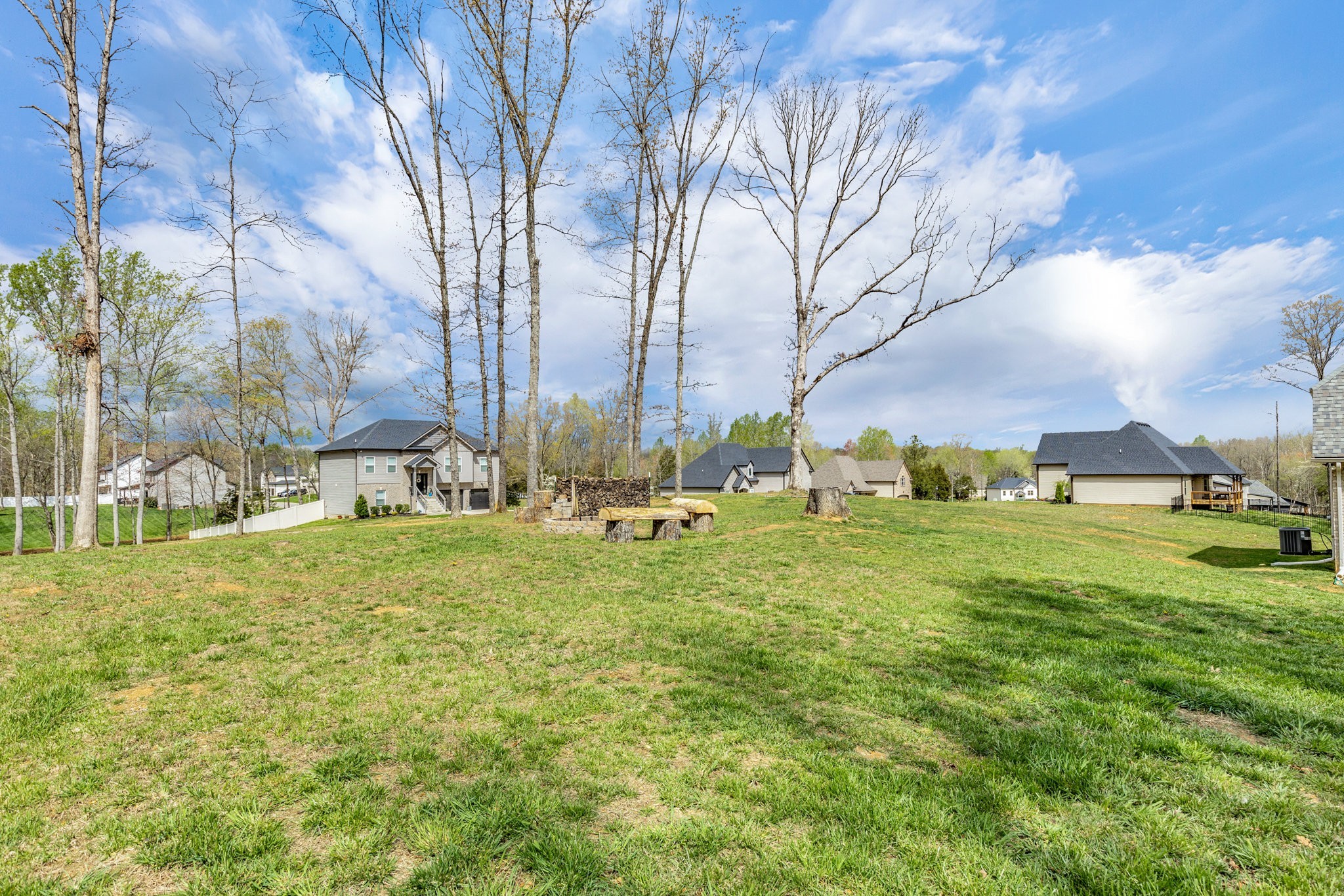 594 Bumblebee Way