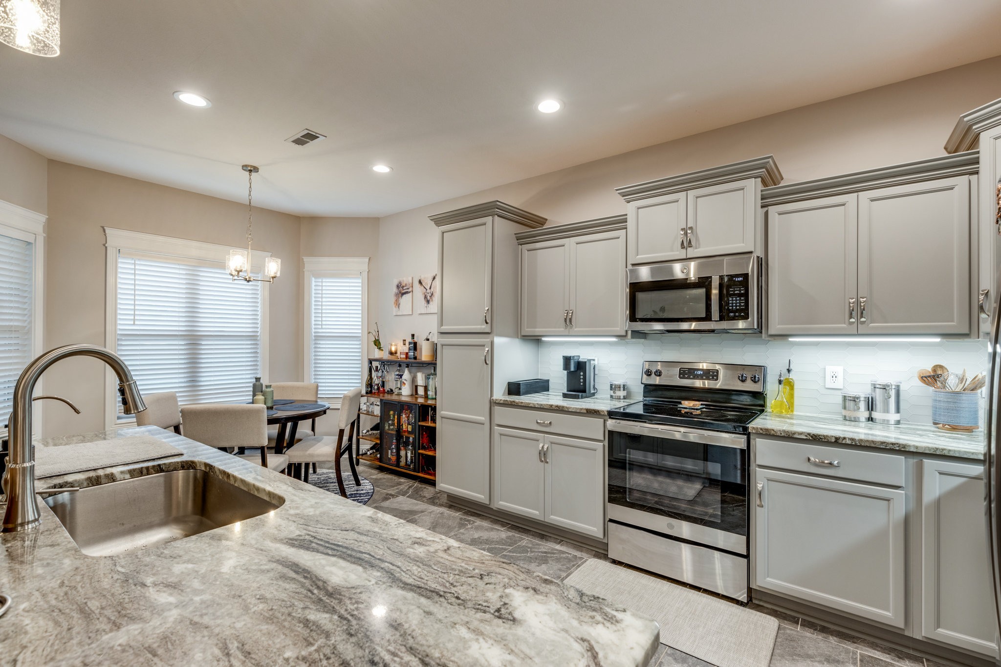 594 Bumblebee Way