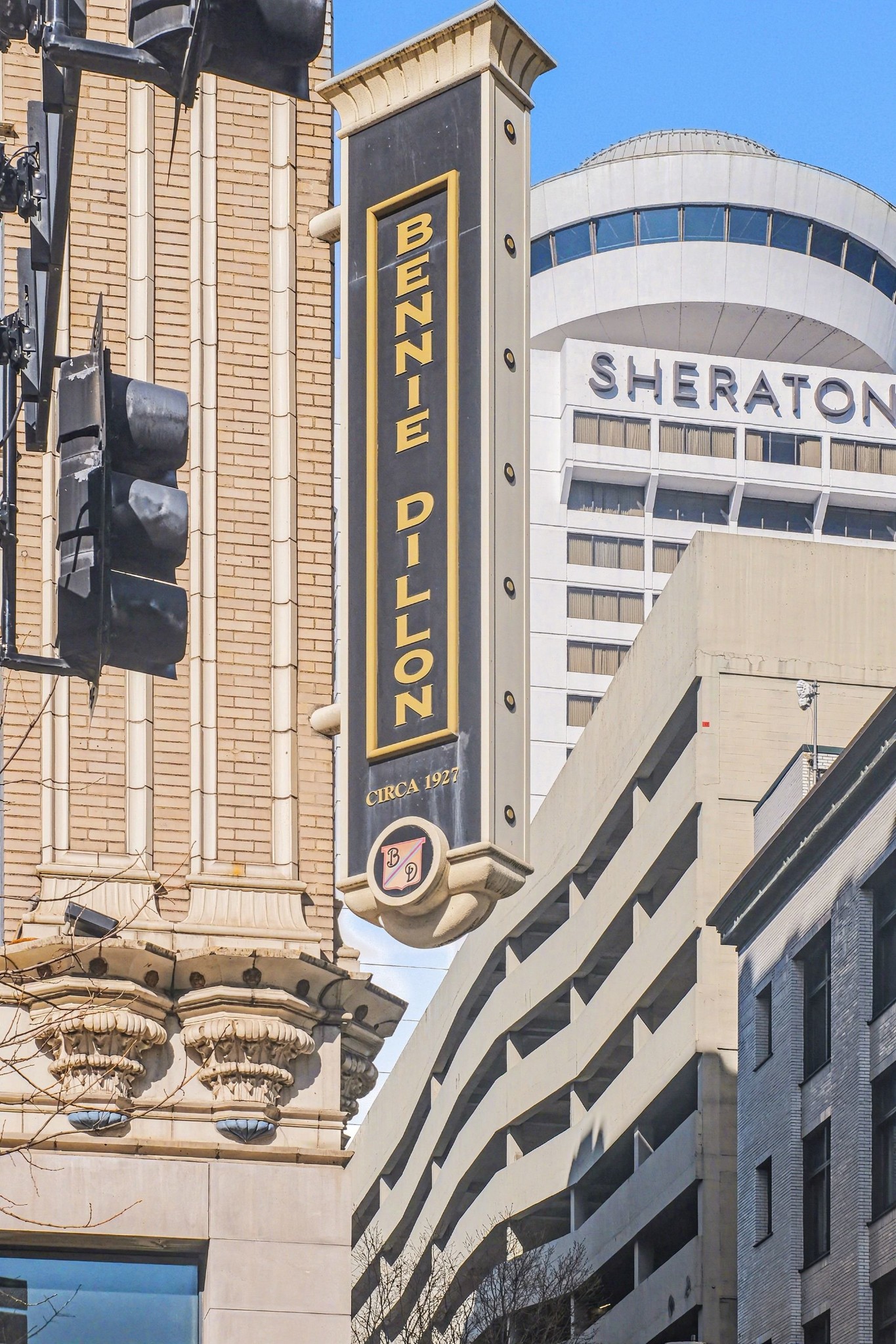 700 Church St Unit: 802