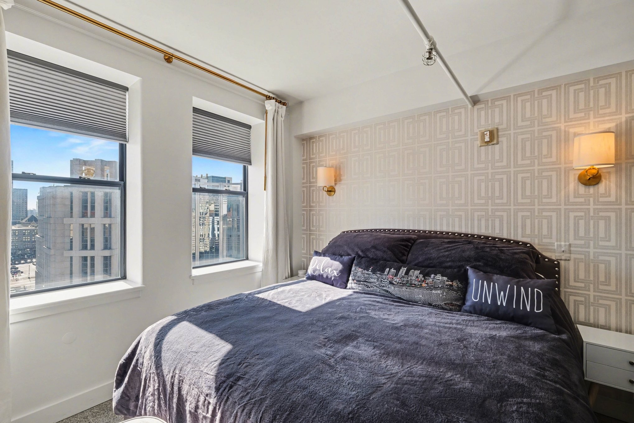 700 Church St Unit: 802