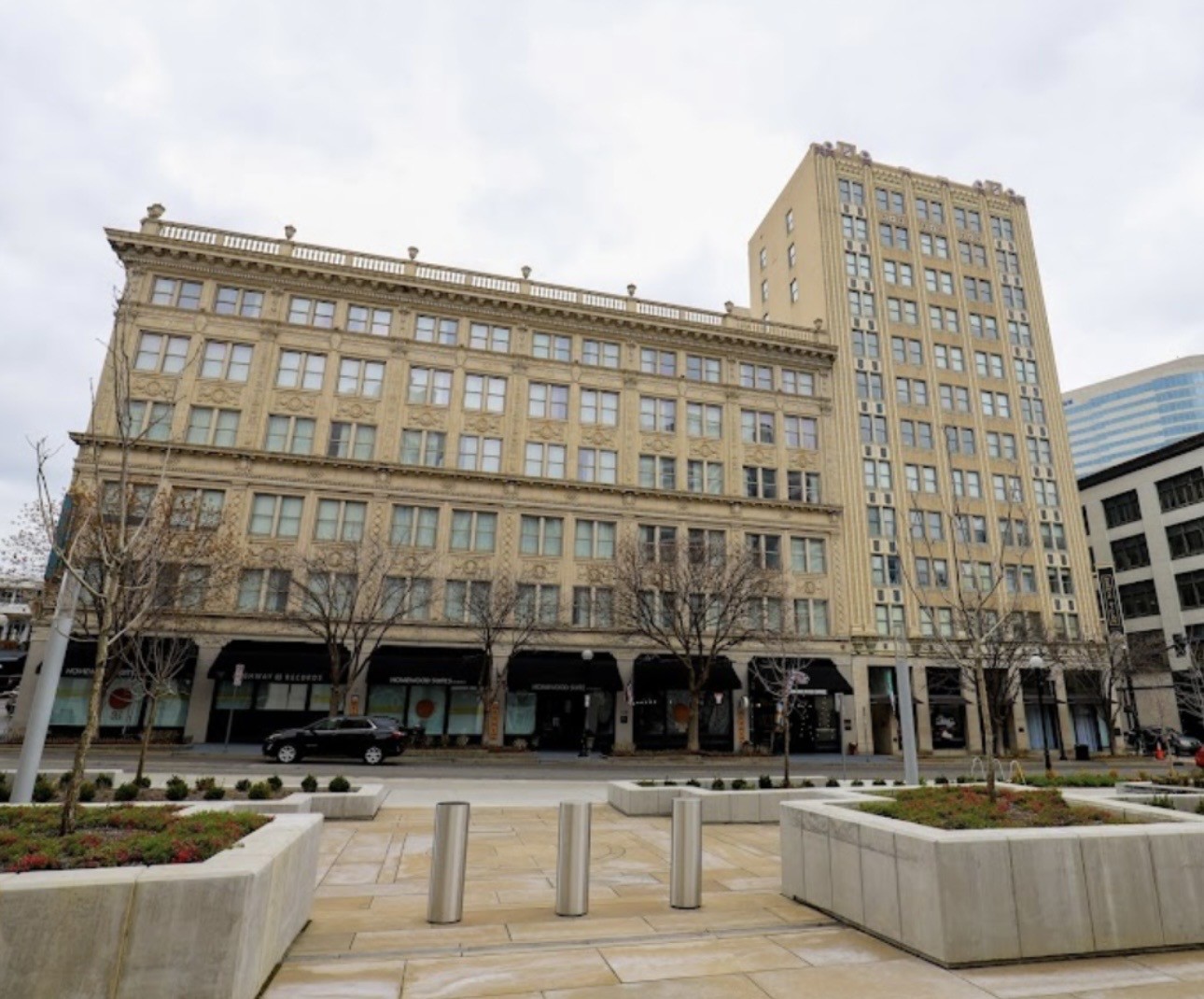 700 Church St Unit: 802