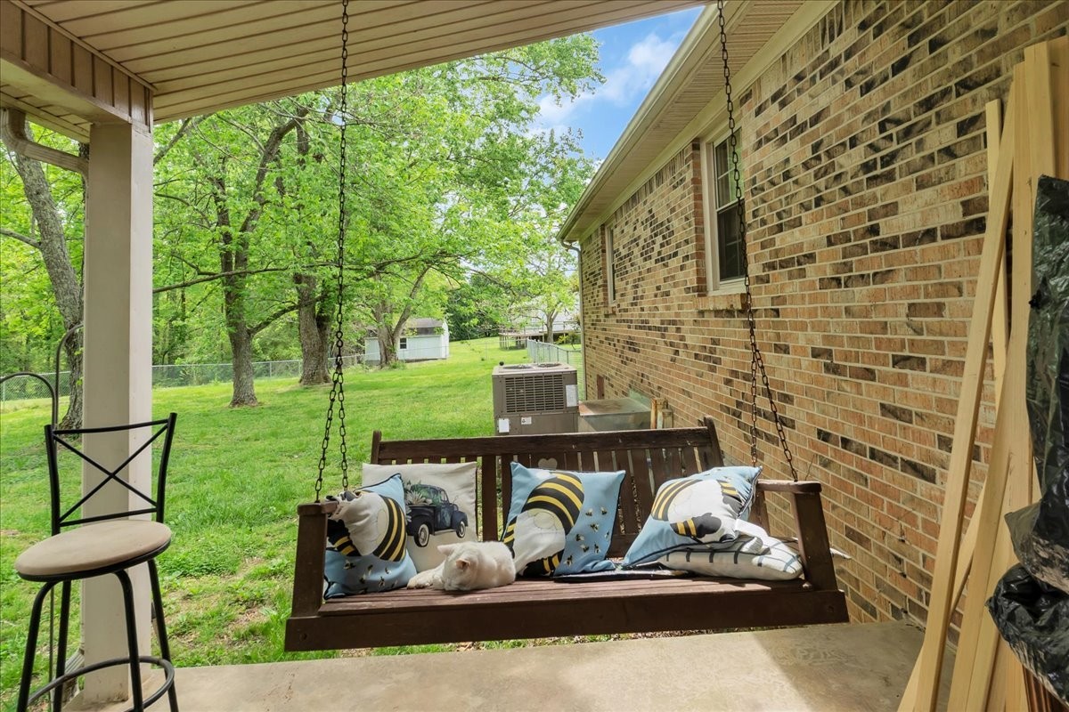 283 Pine Grove Rd