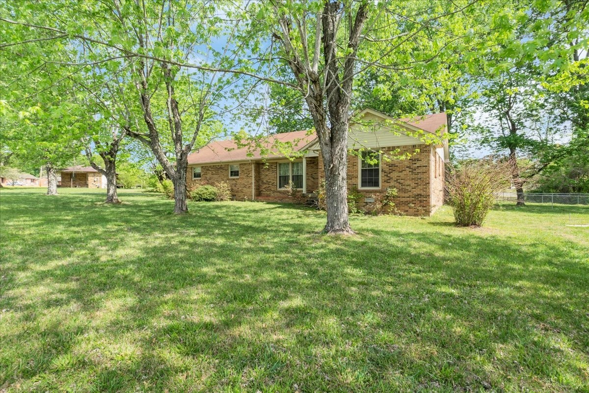 283 Pine Grove Rd
