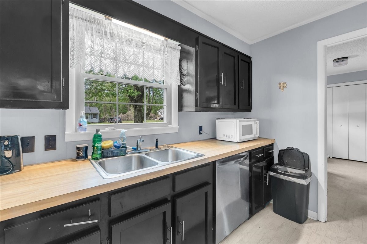 283 Pine Grove Rd