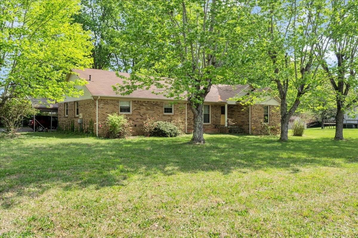 283 Pine Grove Rd
