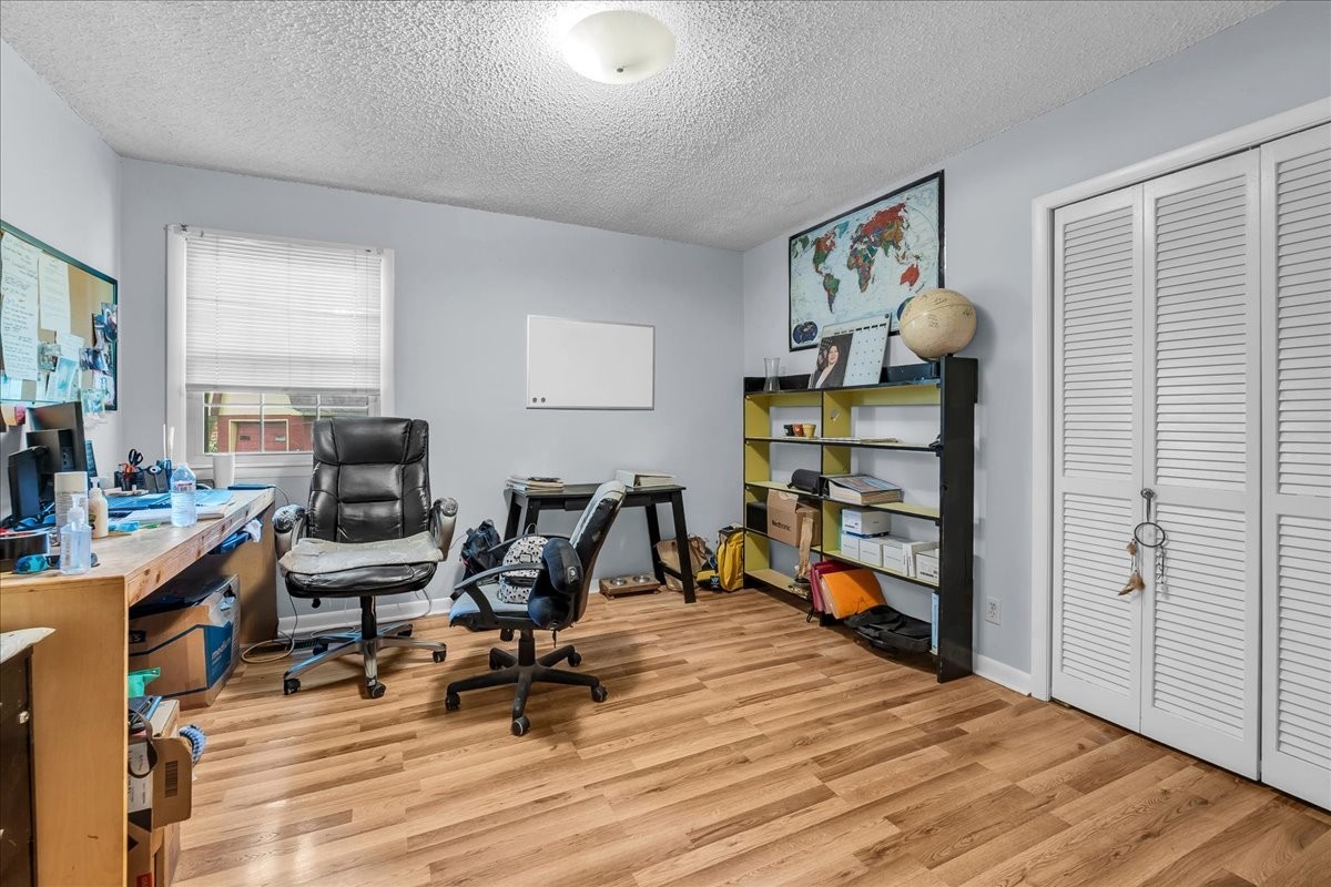 283 Pine Grove Rd