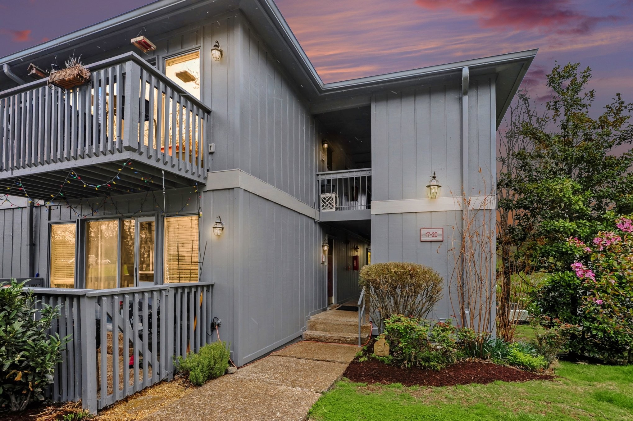21 Vaughns Gap Rd Unit: 20