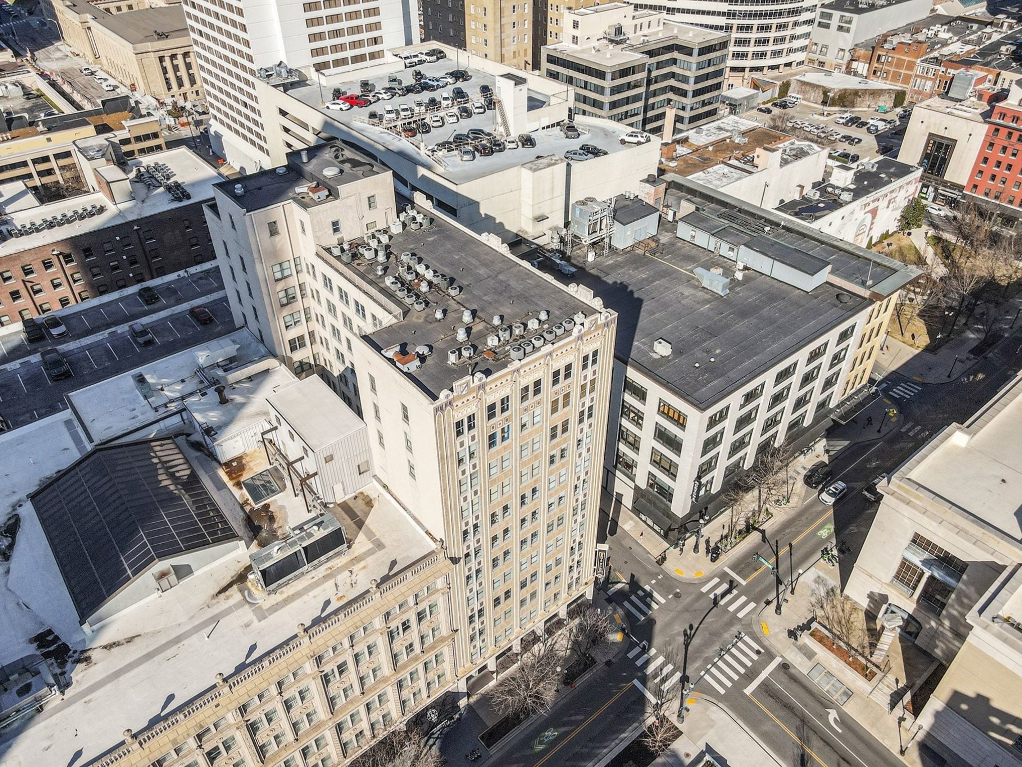 700 Church St Unit: 802