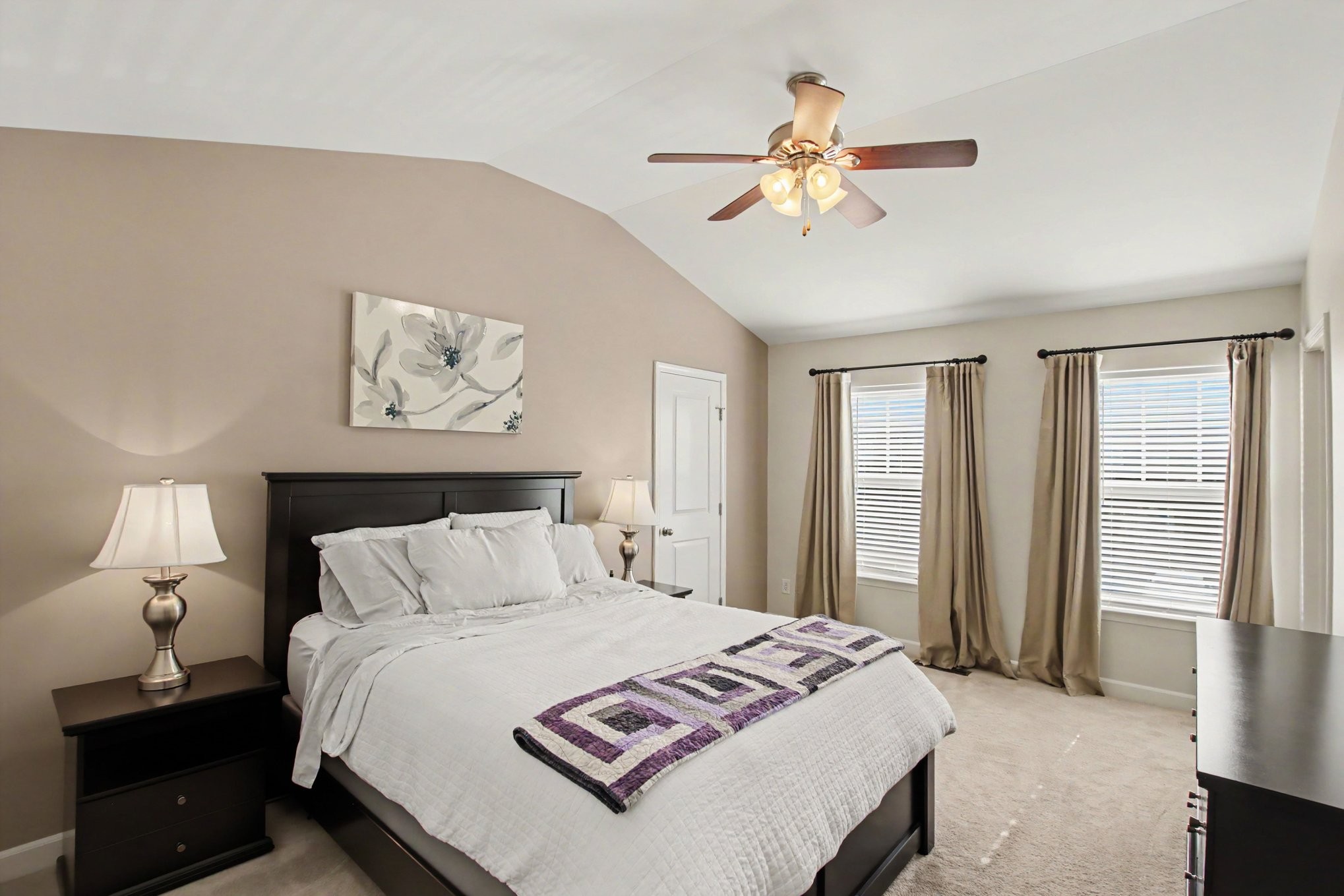 553 Rosedale Ave Unit: 128