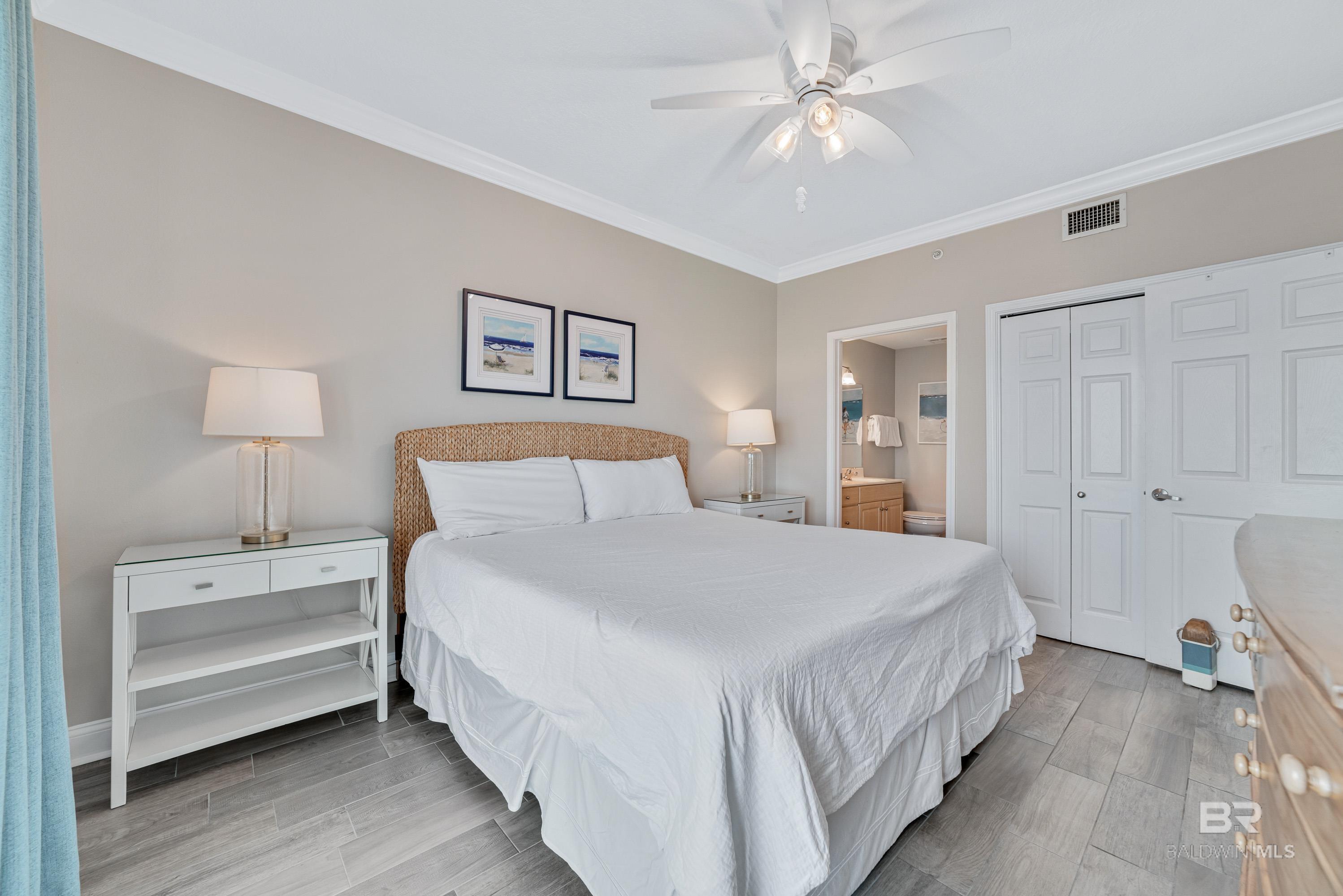 921 W Beach Boulevard 1106