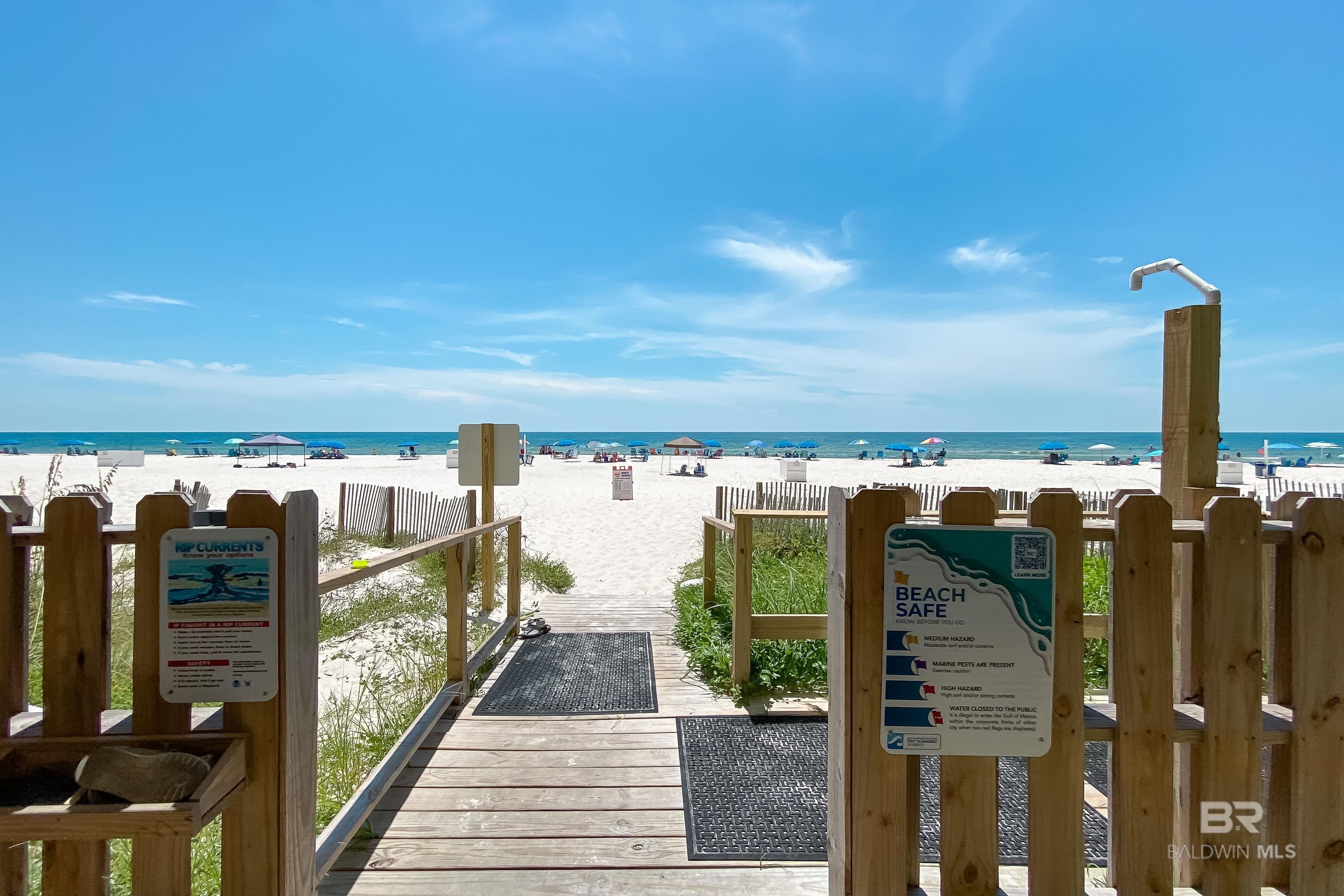 921 W Beach Boulevard 1106