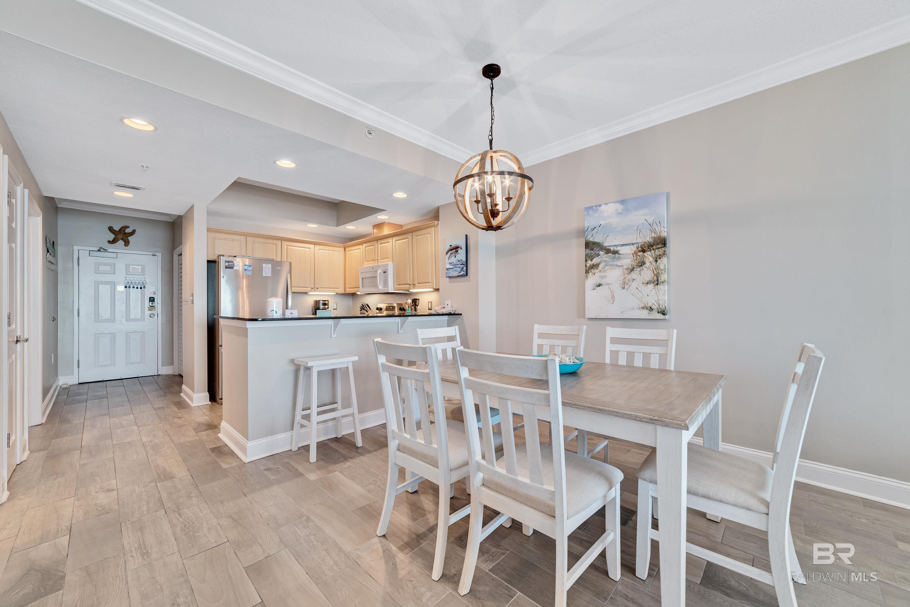 921 W Beach Boulevard 1106