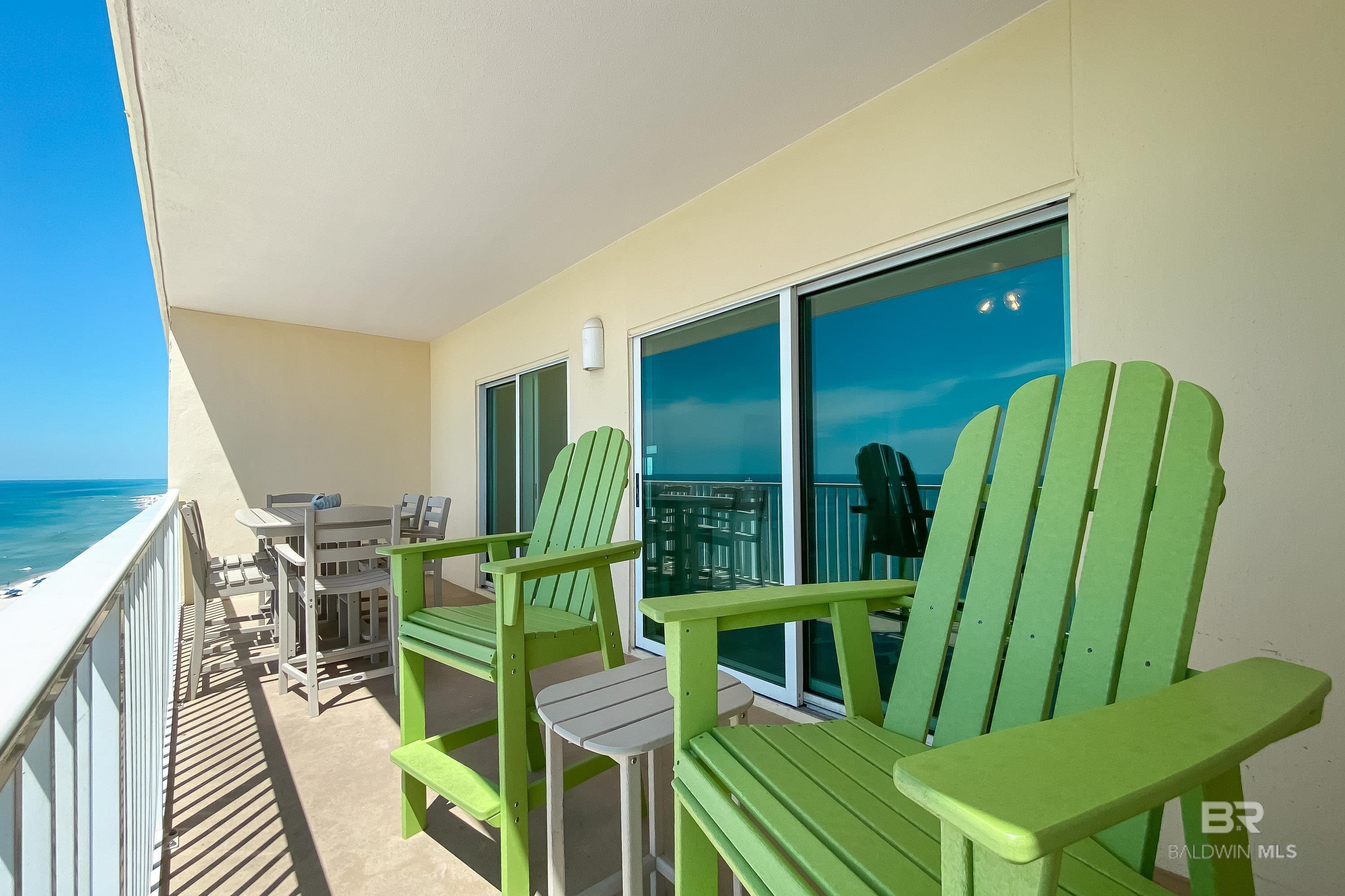 921 W Beach Boulevard 1106