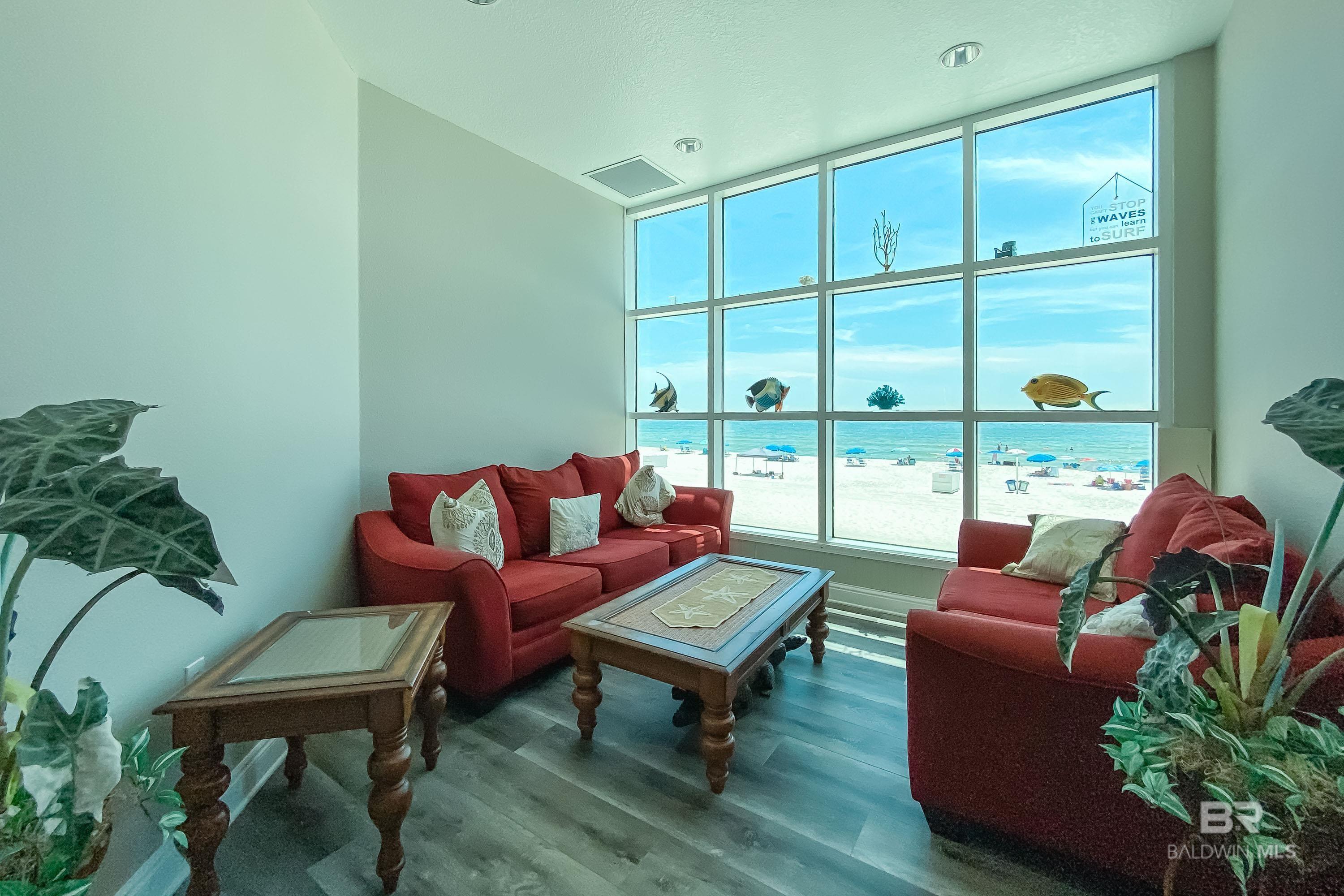 921 W Beach Boulevard 1106