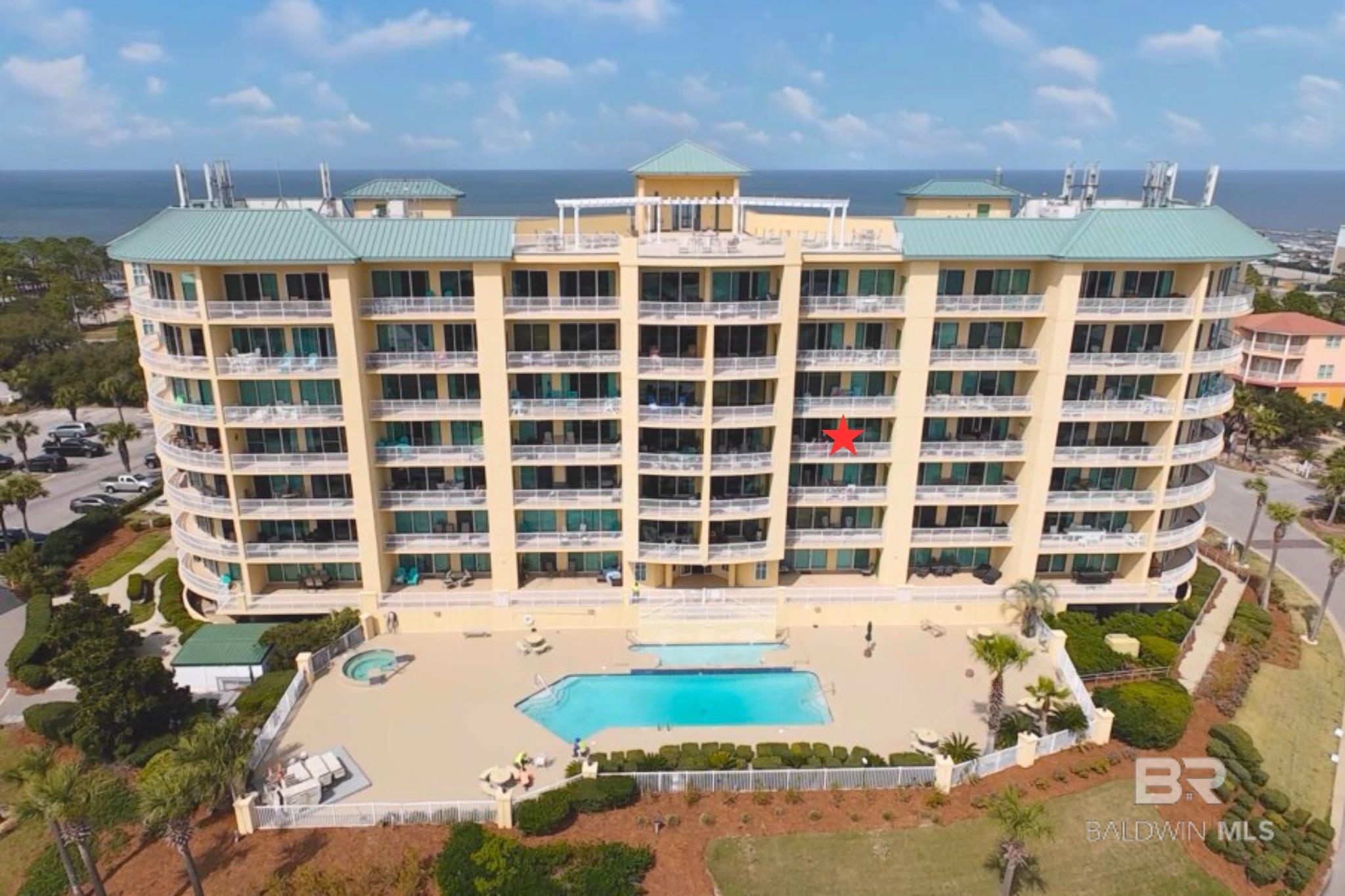 453 Dune Drive 404