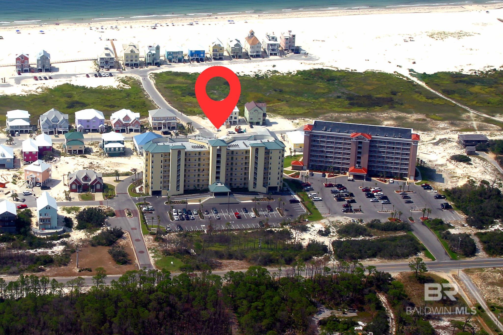 453 Dune Drive 404