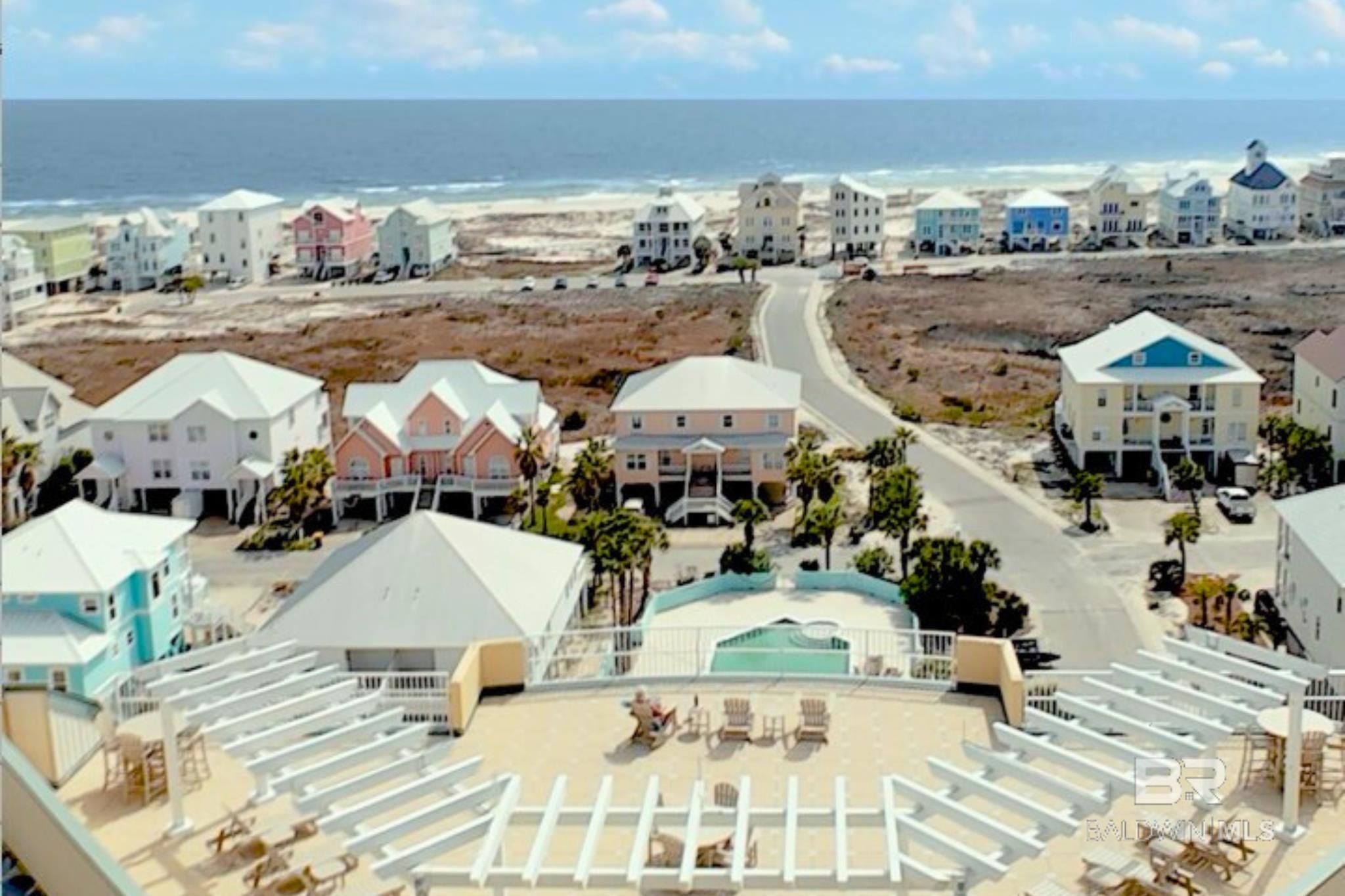 453 Dune Drive 404