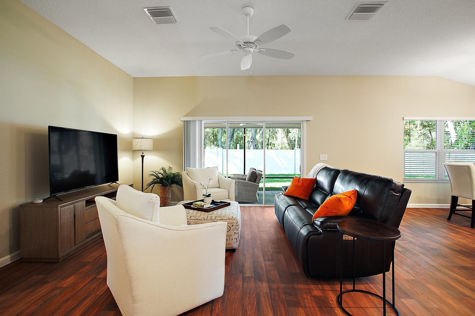 5048 FRANCIS LOOP