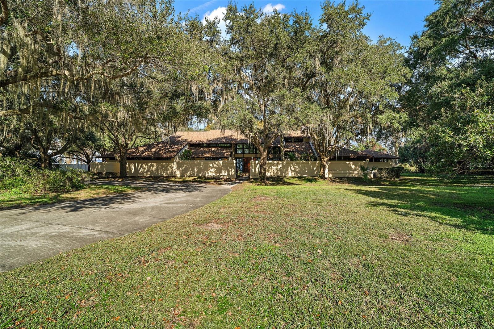 5415 BANANA POINT DR