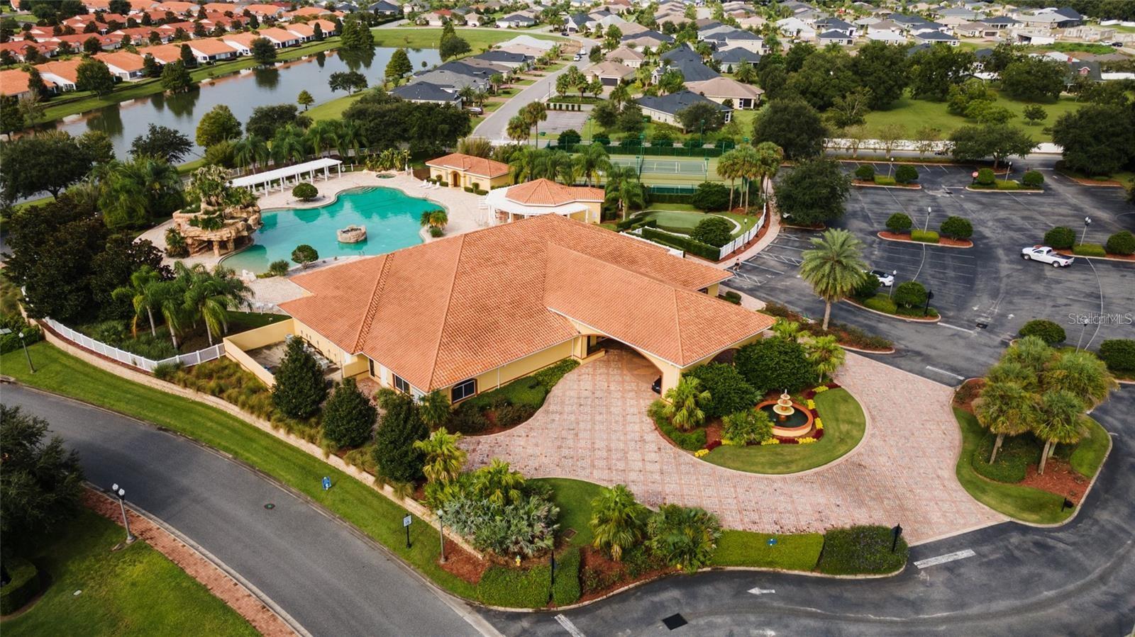 5427 ADMIRAL WAY