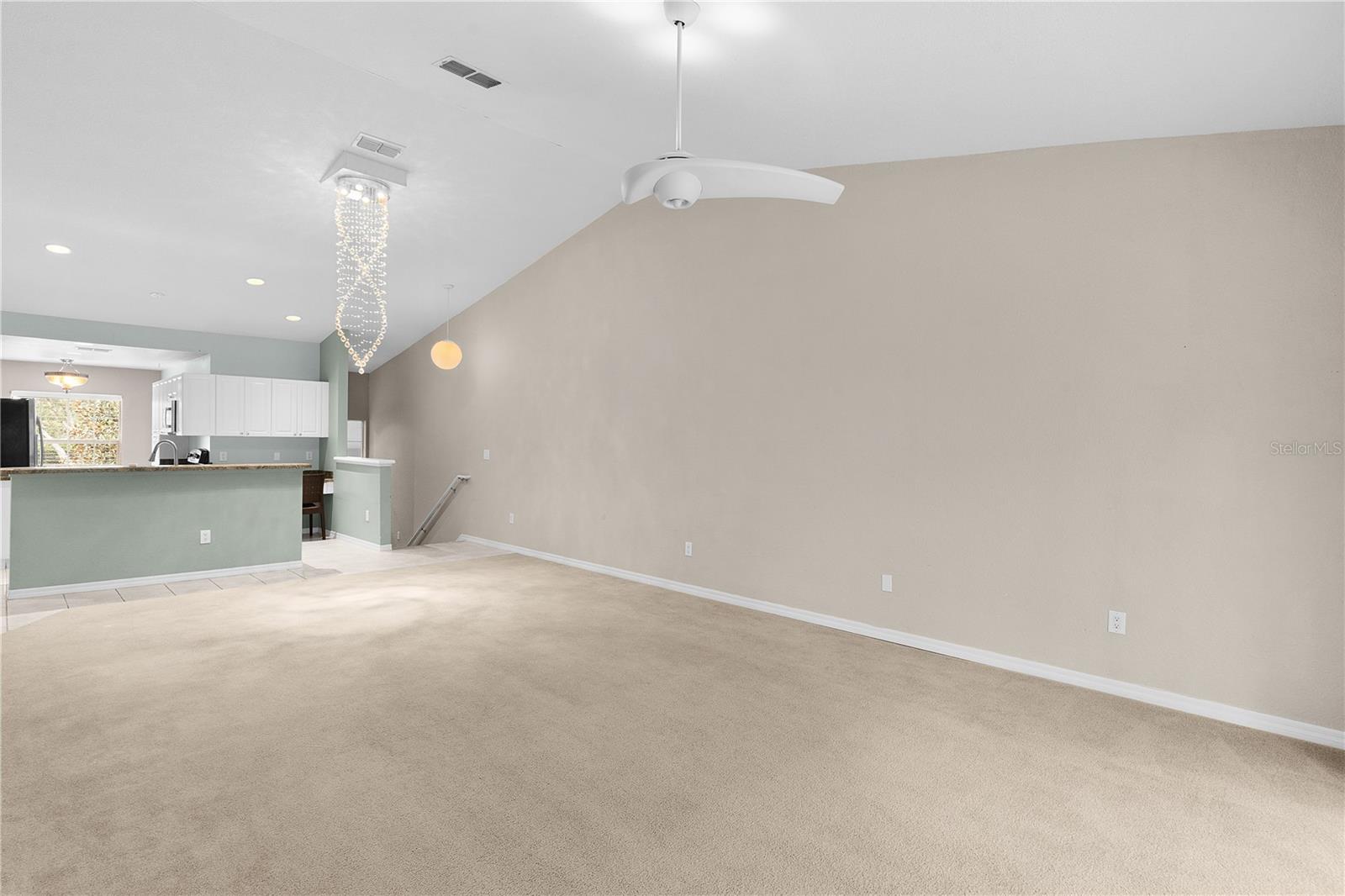 5427 ADMIRAL WAY