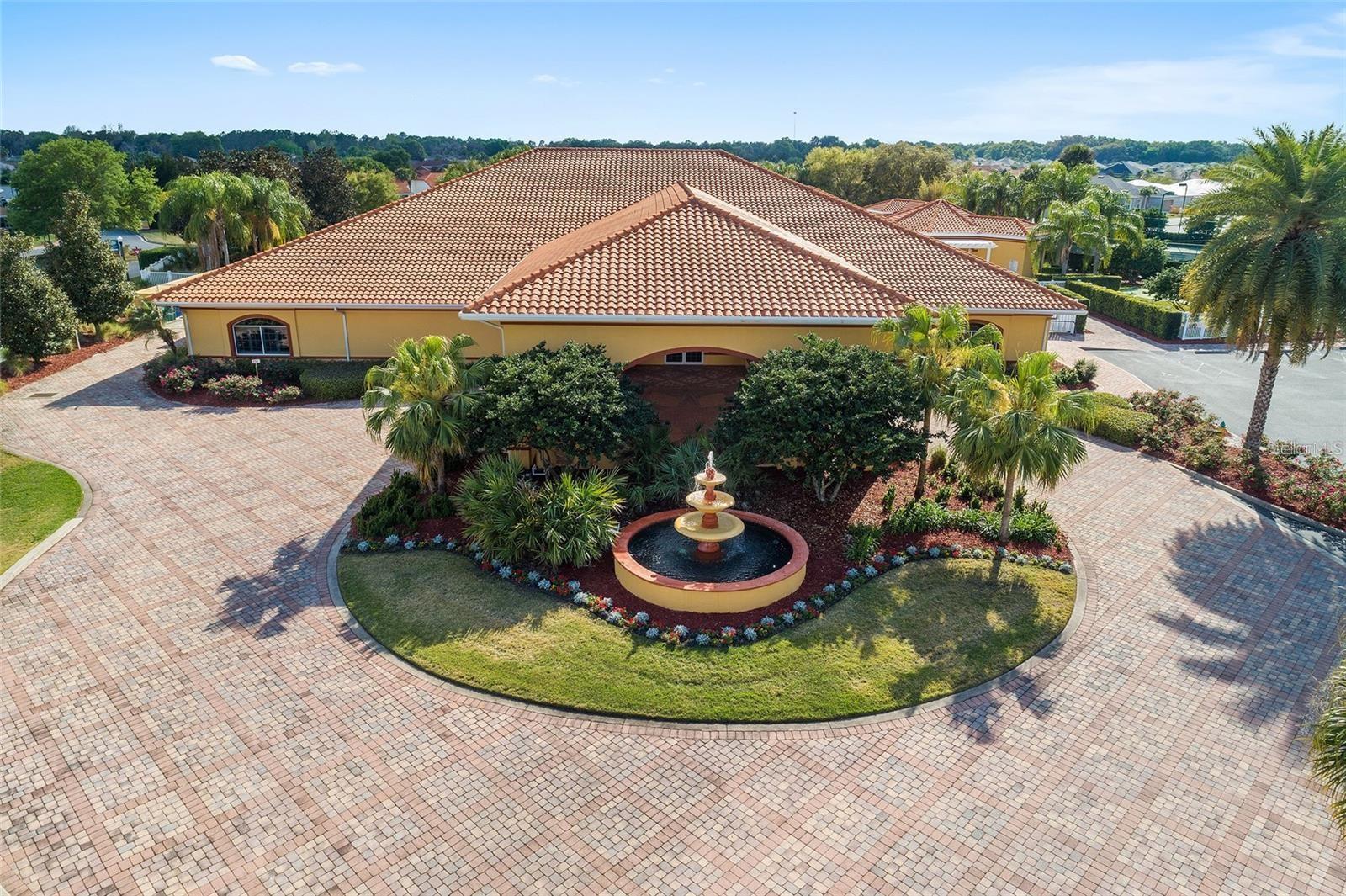 5427 ADMIRAL WAY