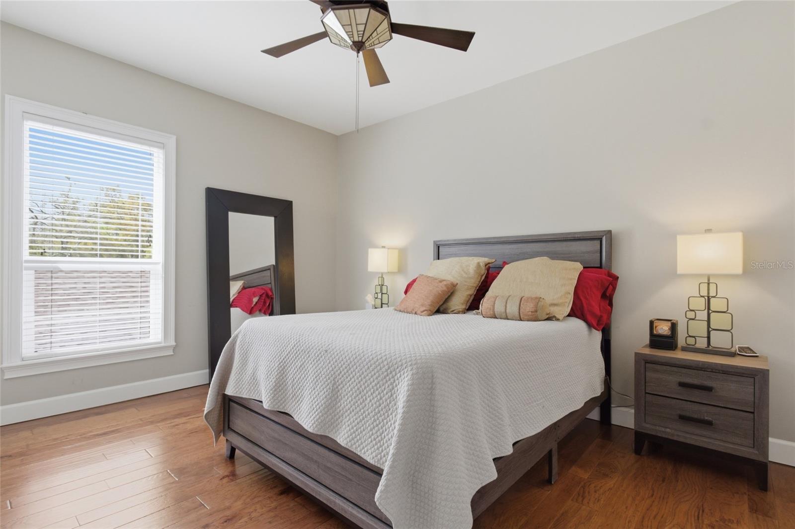 7306 S FITZGERALD ST