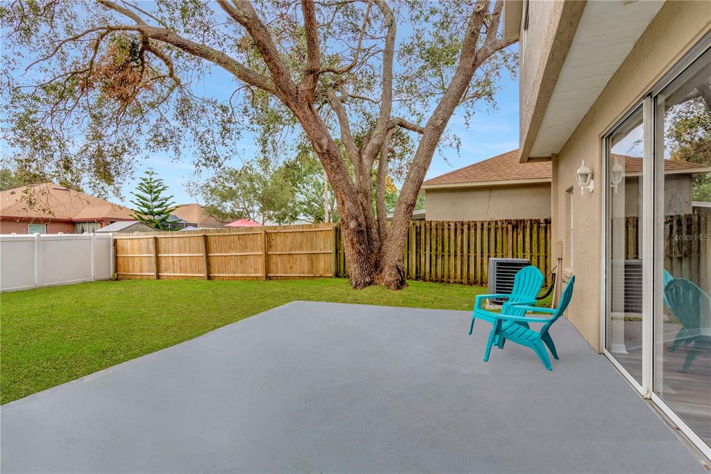 934 GRAND CANYON DR
