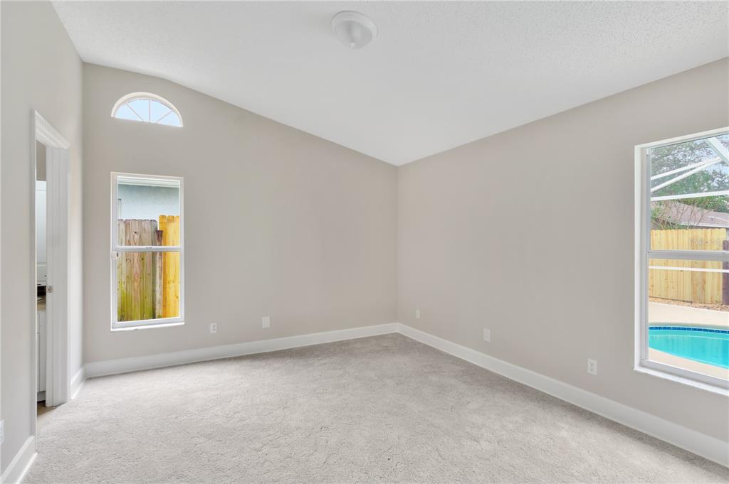 1615 PORTSMOUTH LAKE DR