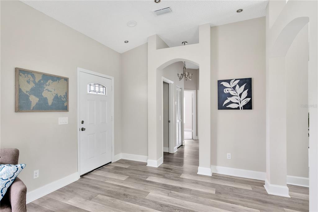 1615 PORTSMOUTH LAKE DR