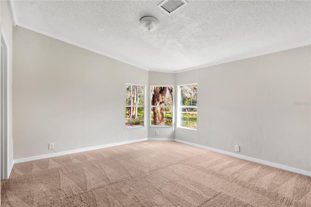 3911 ALAFIA BLVD