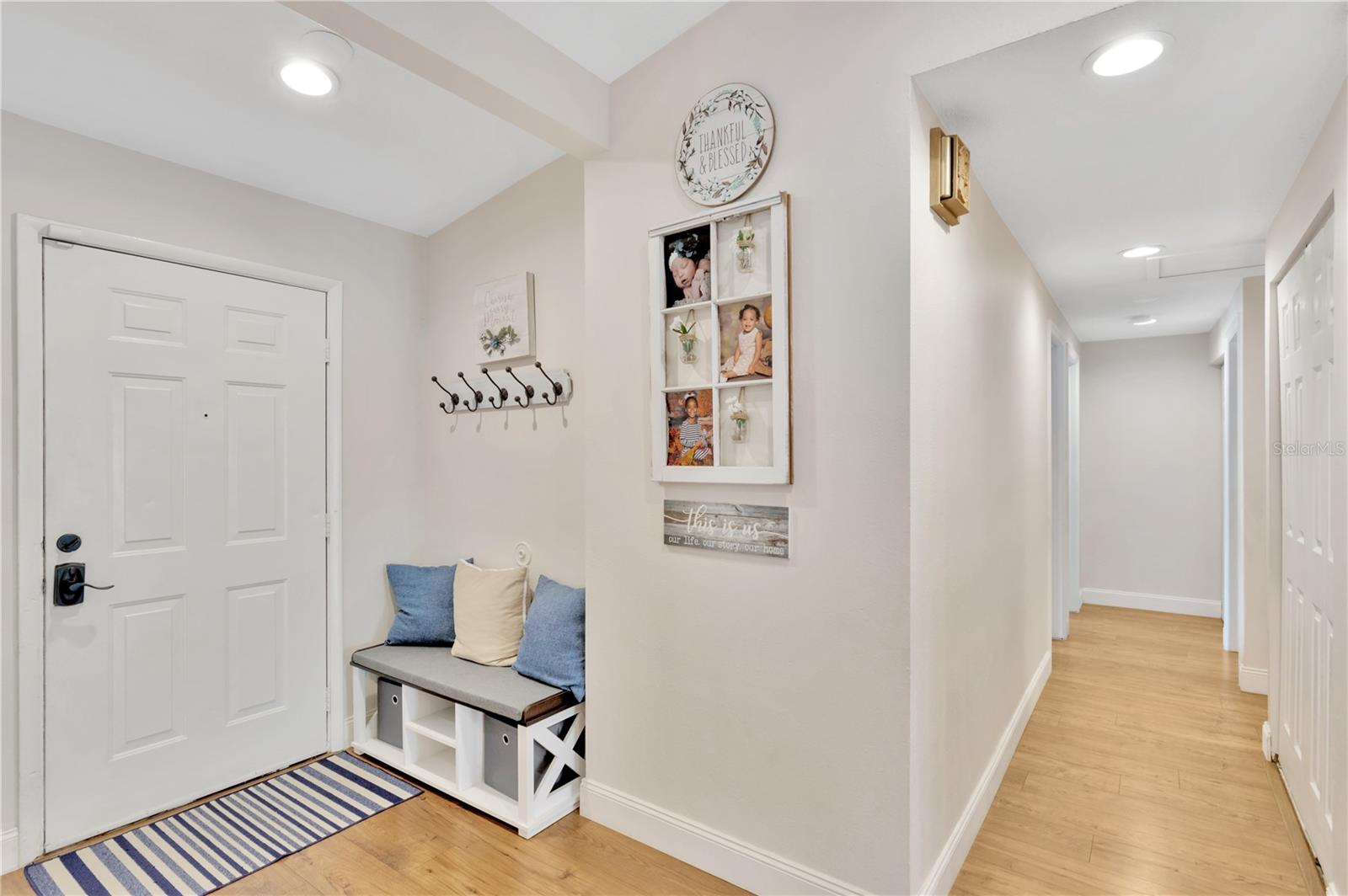 1303 FLORIDA OAK CT