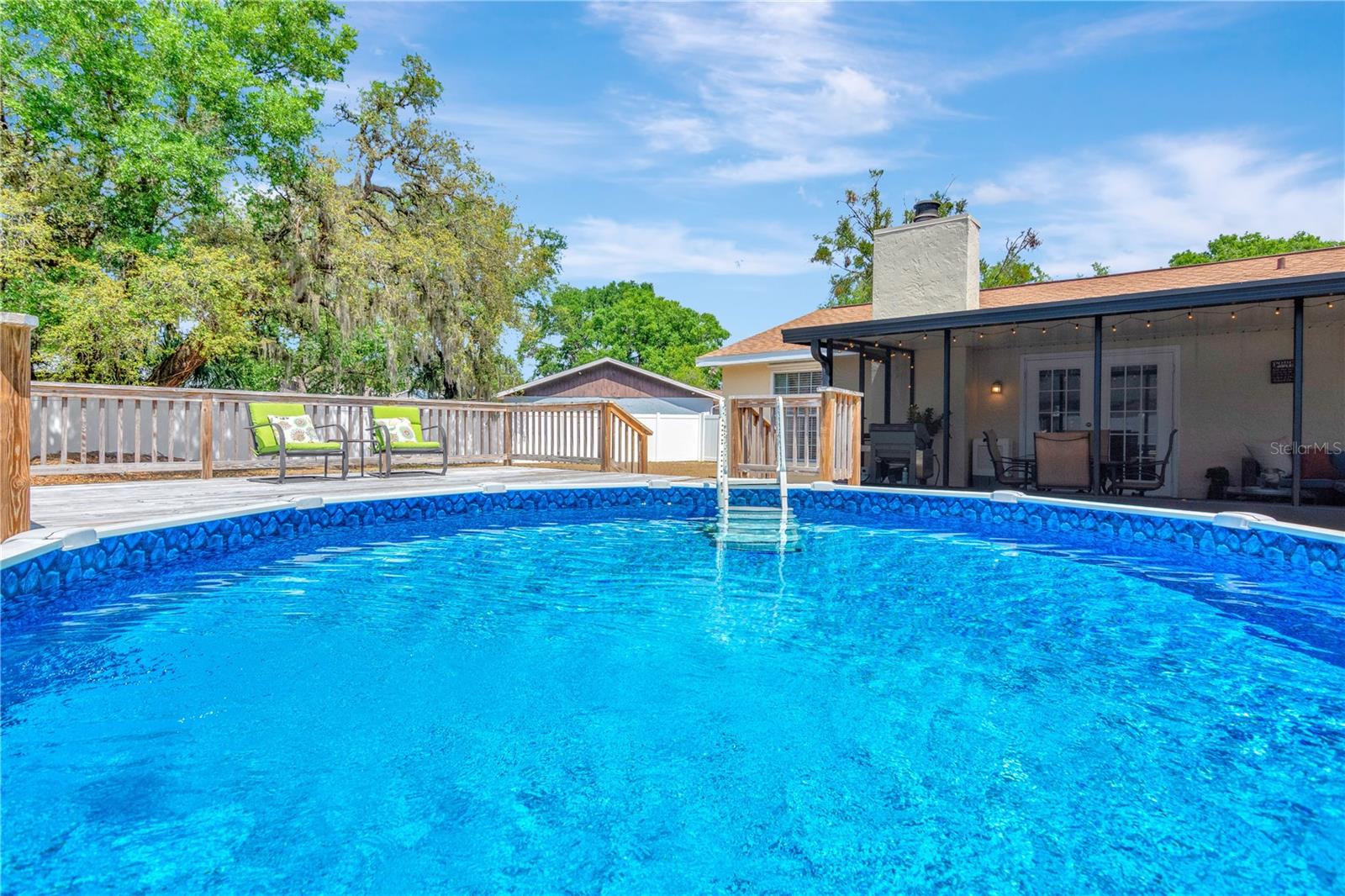 1303 FLORIDA OAK CT