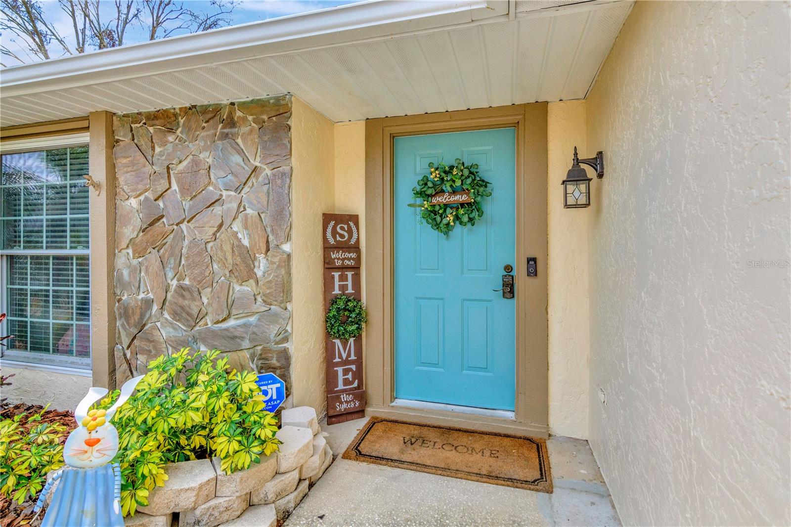 1303 FLORIDA OAK CT