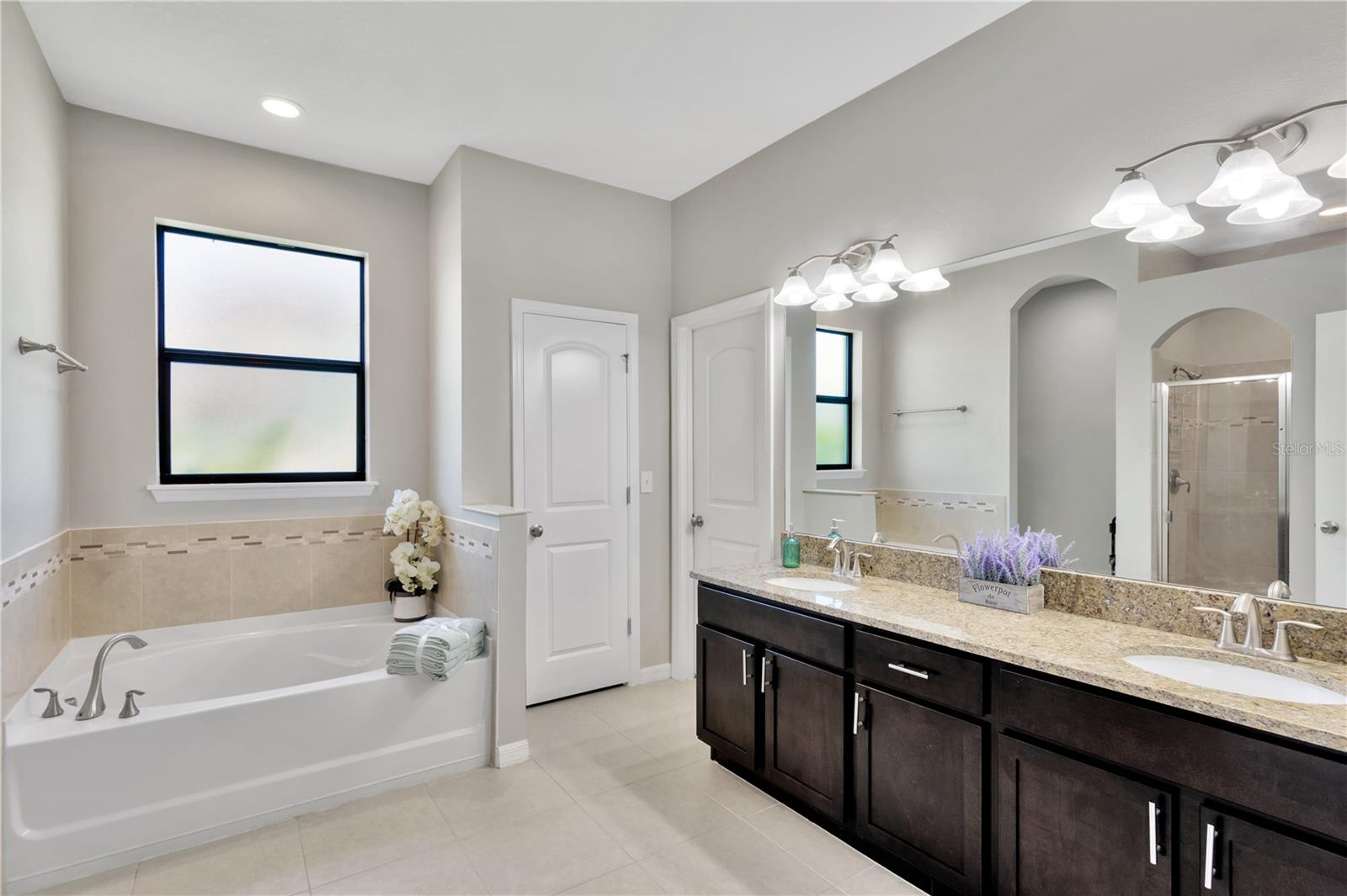 11615 WINTERSET COVE DR