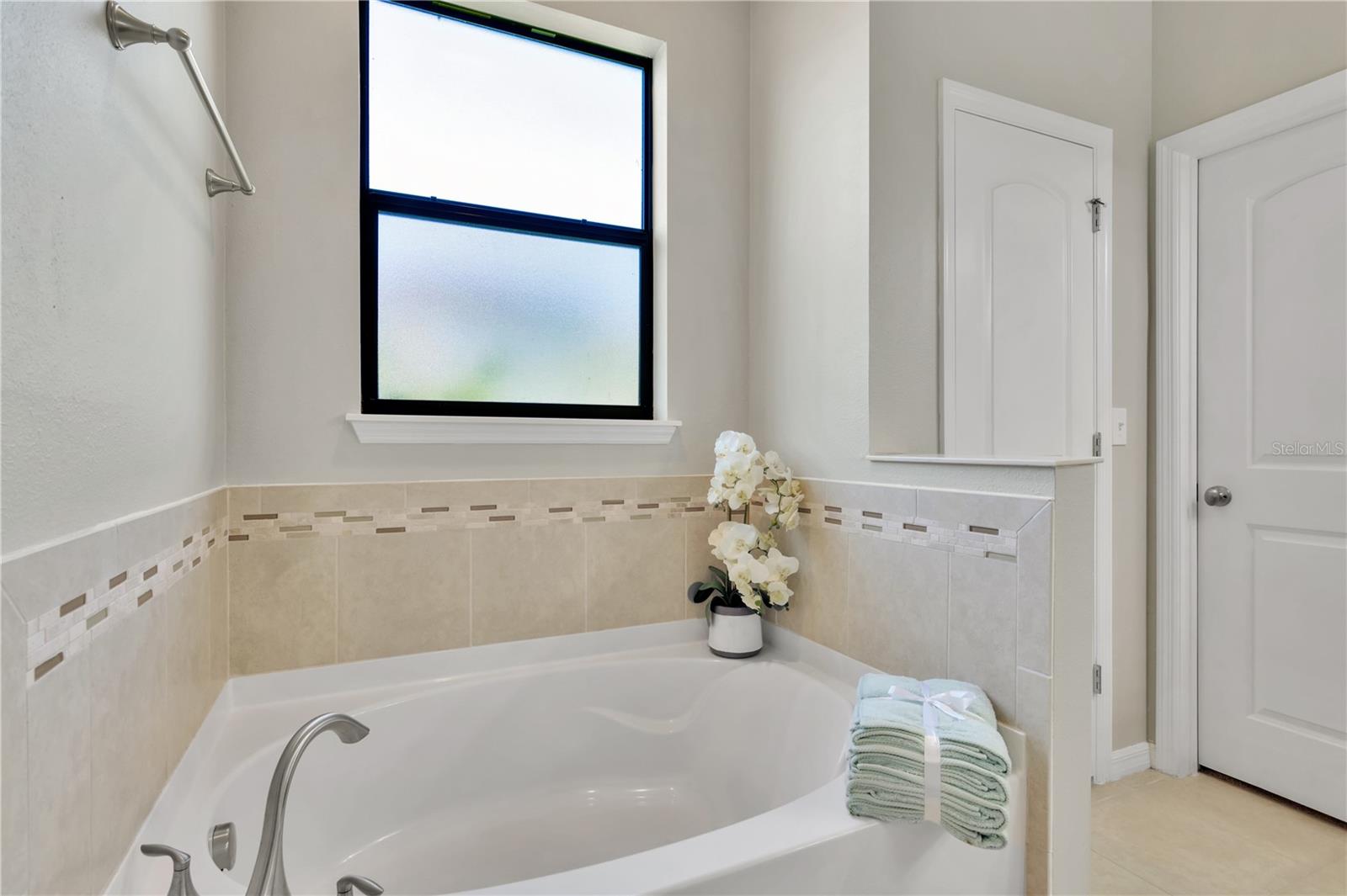 11615 WINTERSET COVE DR