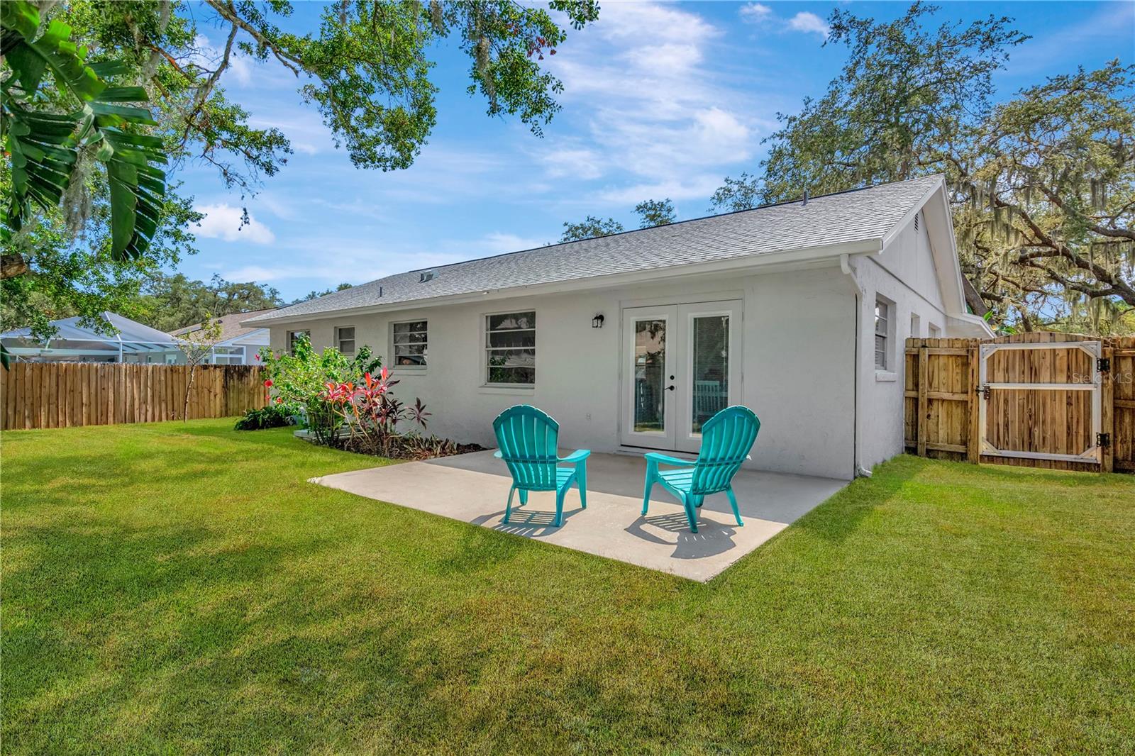 311 FOXWOOD DR