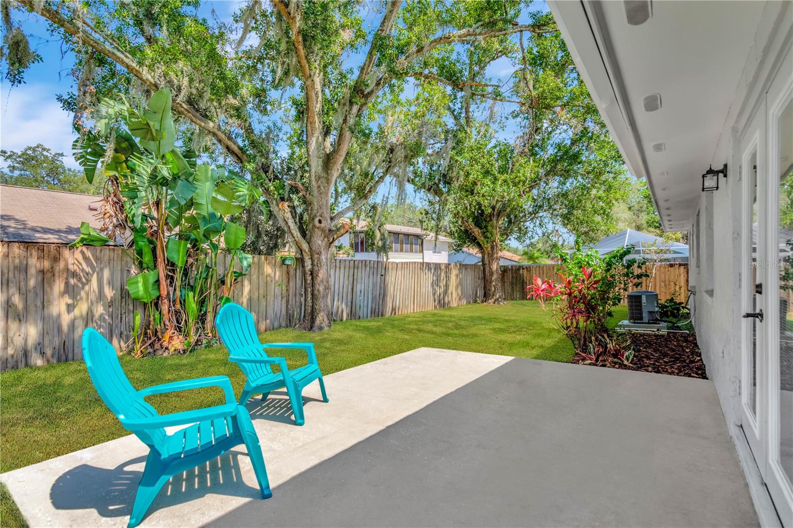 311 FOXWOOD DR