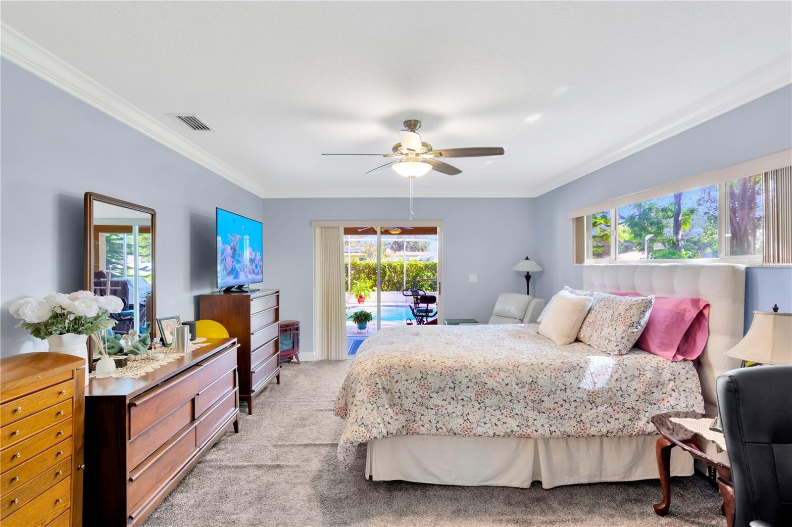 1559 JONATHAN CT